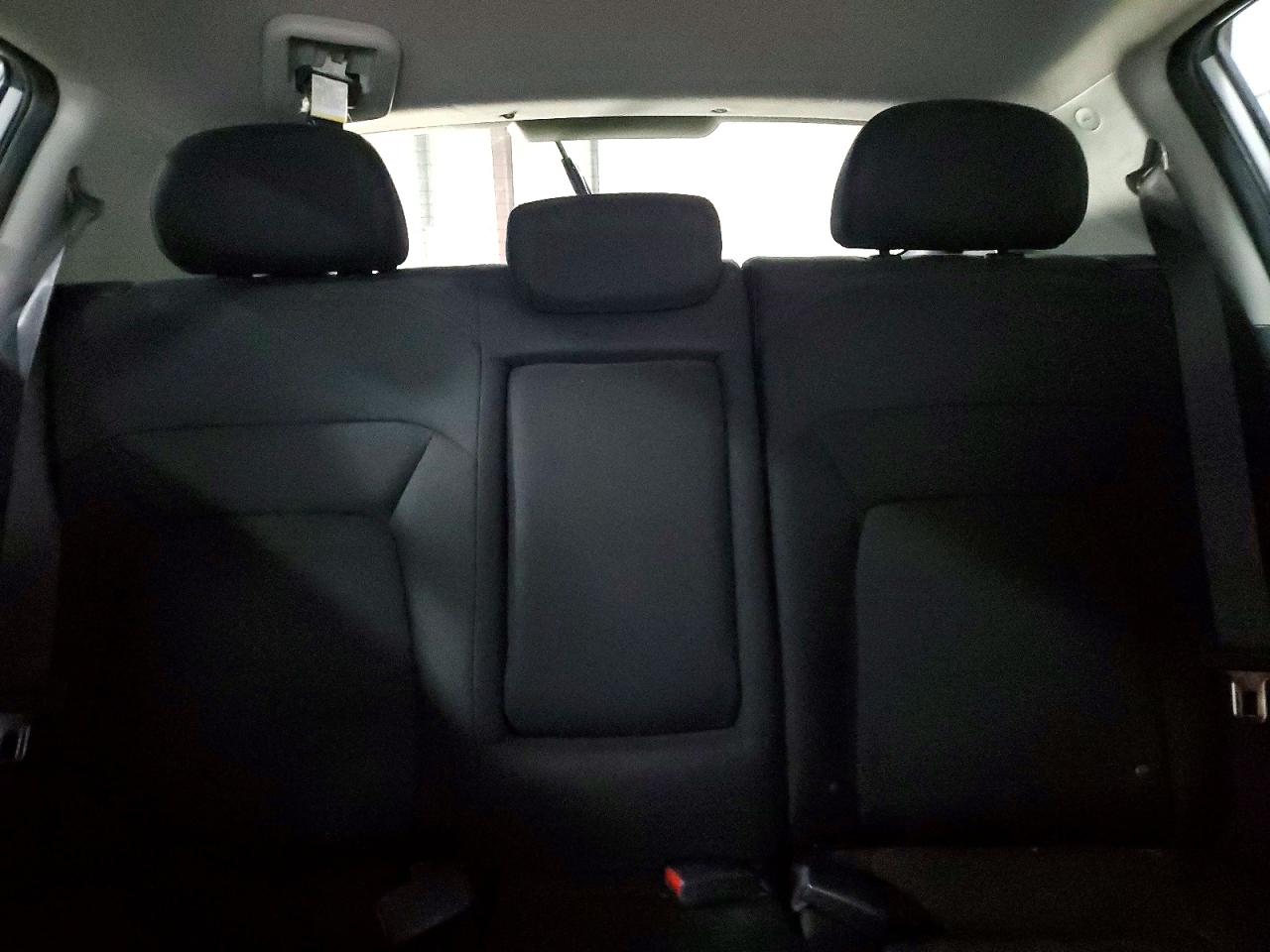 2011 Kia Sportage Lx Silver vin: KNDPB3A22B7171112