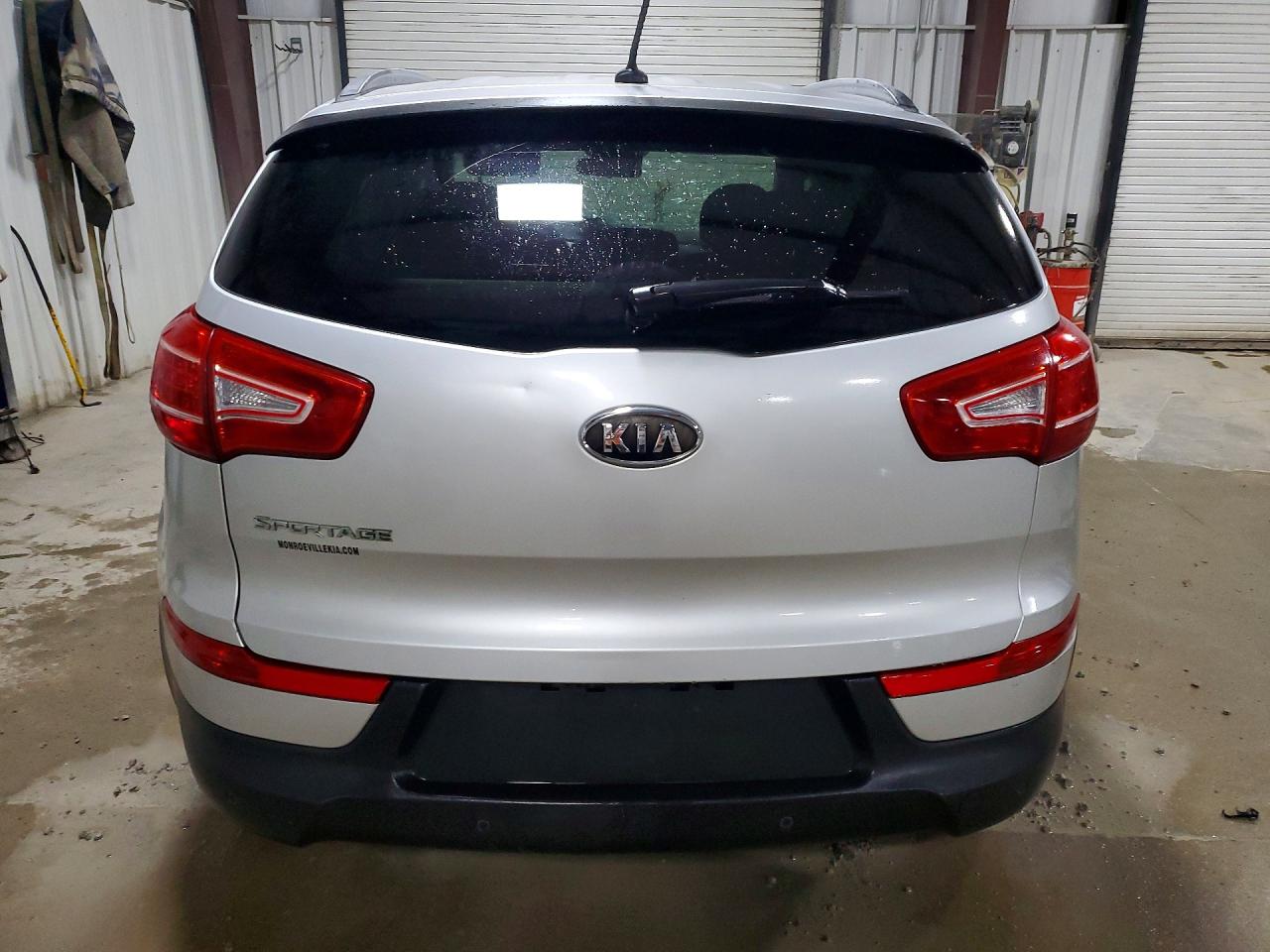 2011 Kia Sportage Lx Silver vin: KNDPB3A22B7171112