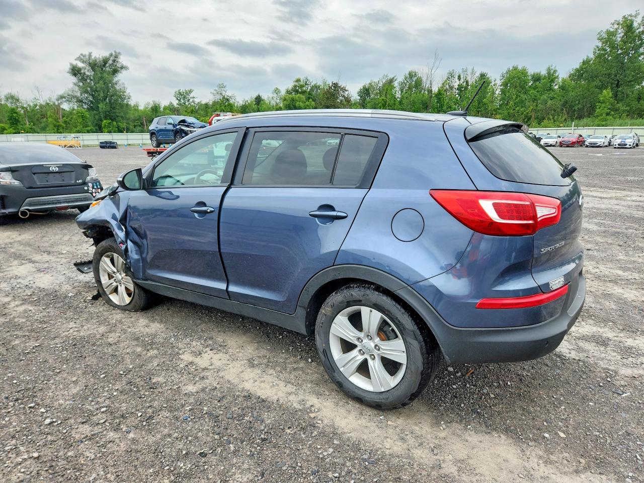 2012 Kia Sportage Lx Blue vin: KNDPB3A22C7236039