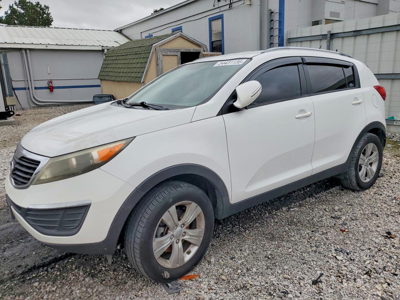 2012 Kia Sportage Lx White vin: KNDPB3A22C7330888