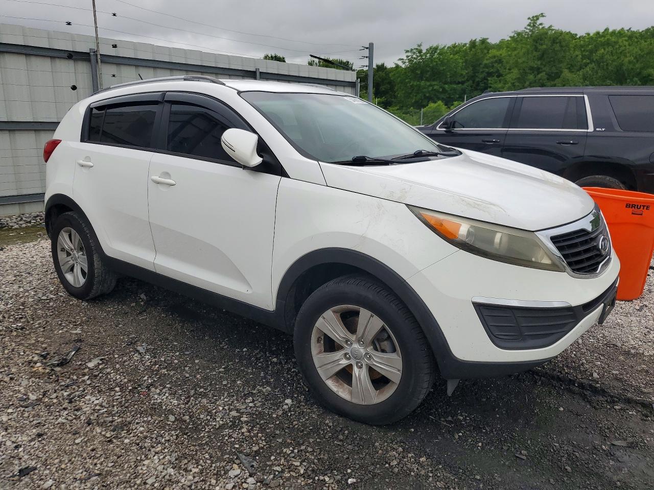 2012 Kia Sportage Lx White vin: KNDPB3A22C7330888