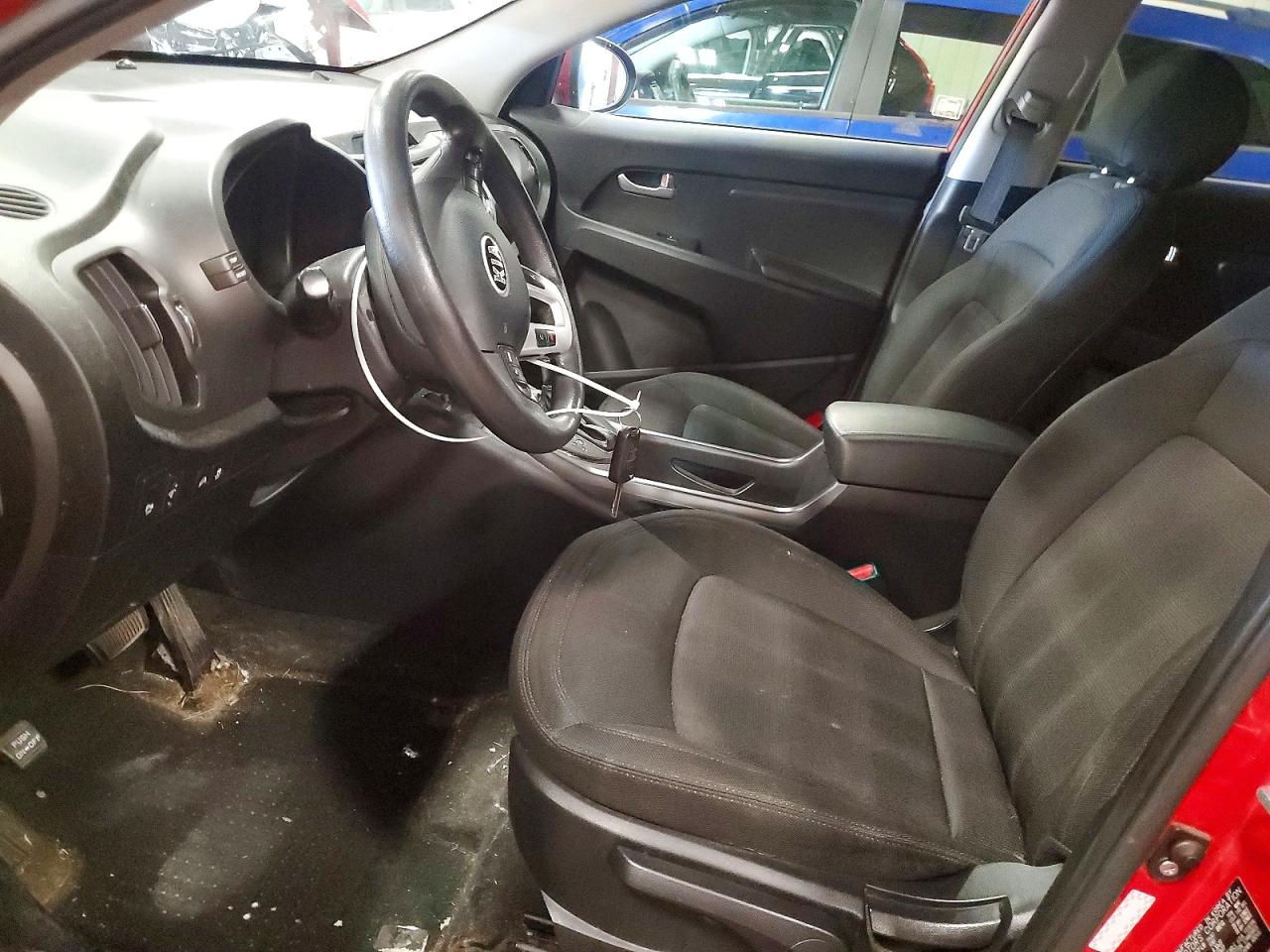 2013 Kia Sportage Lx Красный vin: KNDPB3A22D7430135
