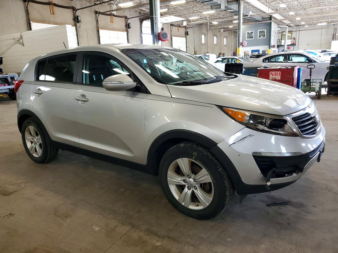 2013 Kia Sportage Lx Серебряный vin: KNDPB3A22D7535435