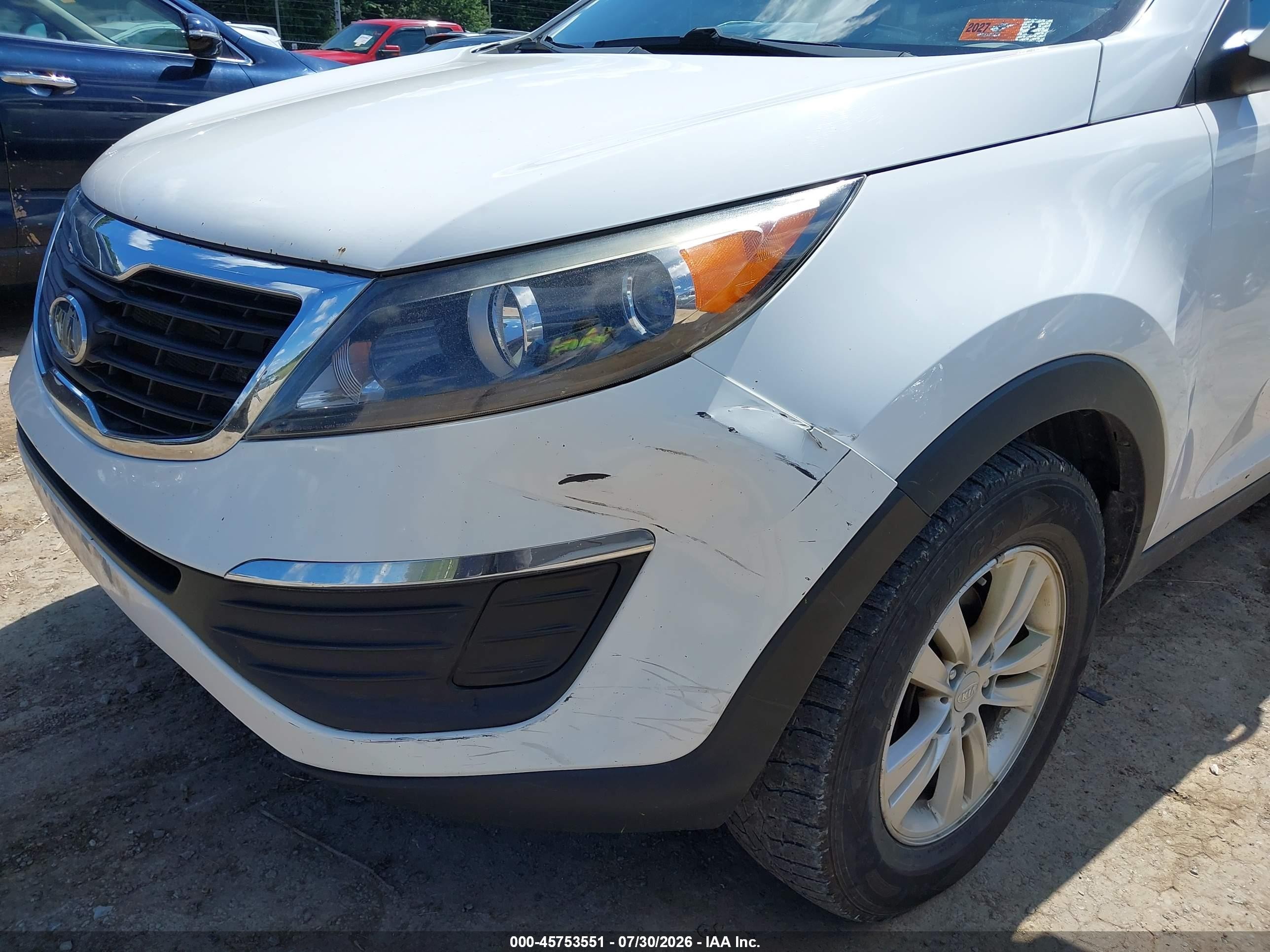 2011 Kia Sportage Lx White vin: KNDPB3A23B7012860