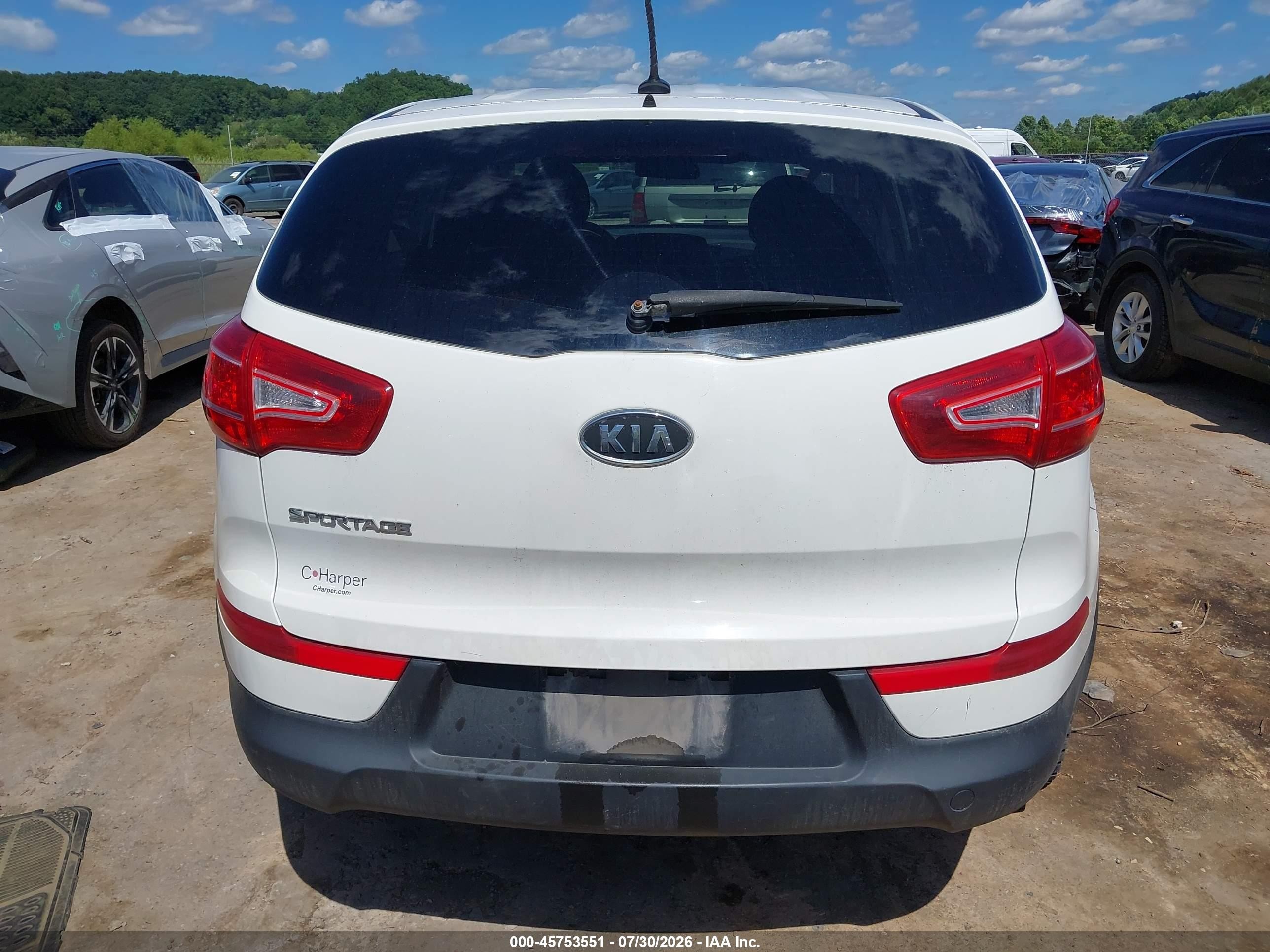 2011 Kia Sportage Lx White vin: KNDPB3A23B7012860