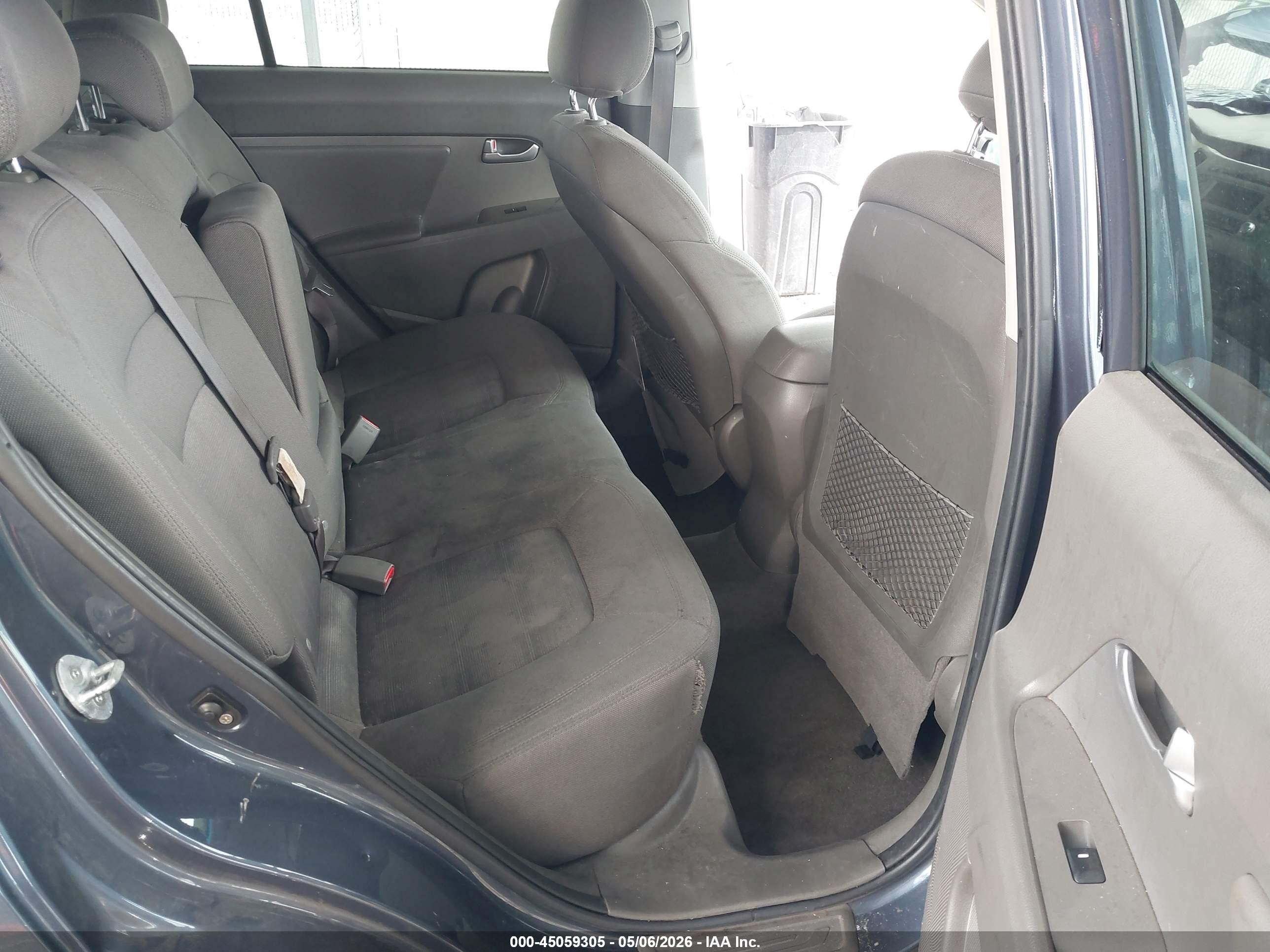 2011 Kia Sportage Lx Blue vin: KNDPB3A23B7023471