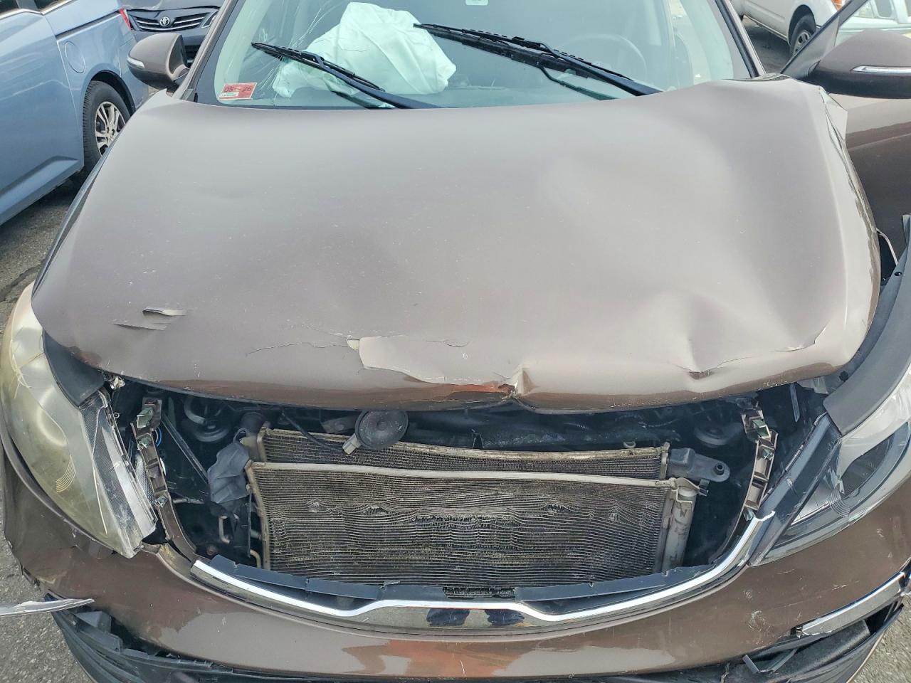 2011 Kia Sportage Lx Brown vin: KNDPB3A23B7034275