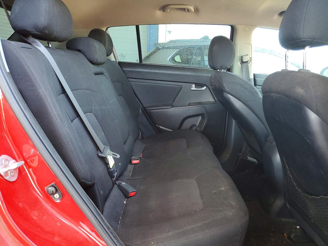 2011 Kia Sportage Lx Red vin: KNDPB3A23B7078051