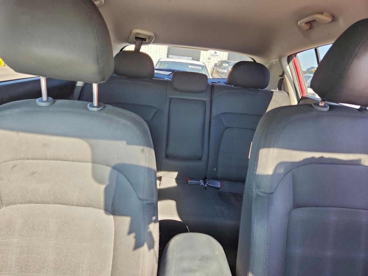 2011 Kia Sportage Lx Red vin: KNDPB3A23B7154495