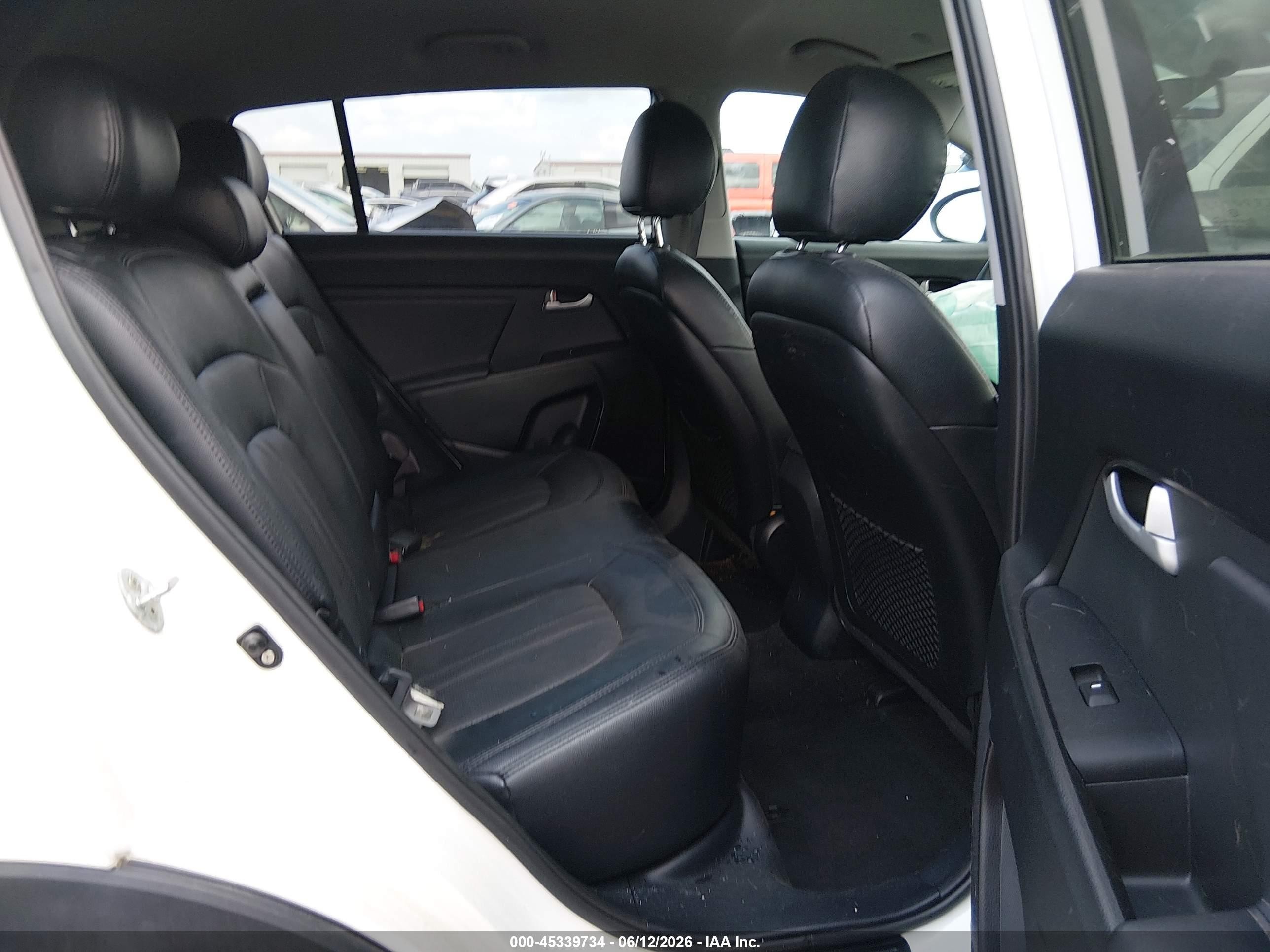 2013 Kia Sportage Lx White vin: KNDPB3A23D7426739