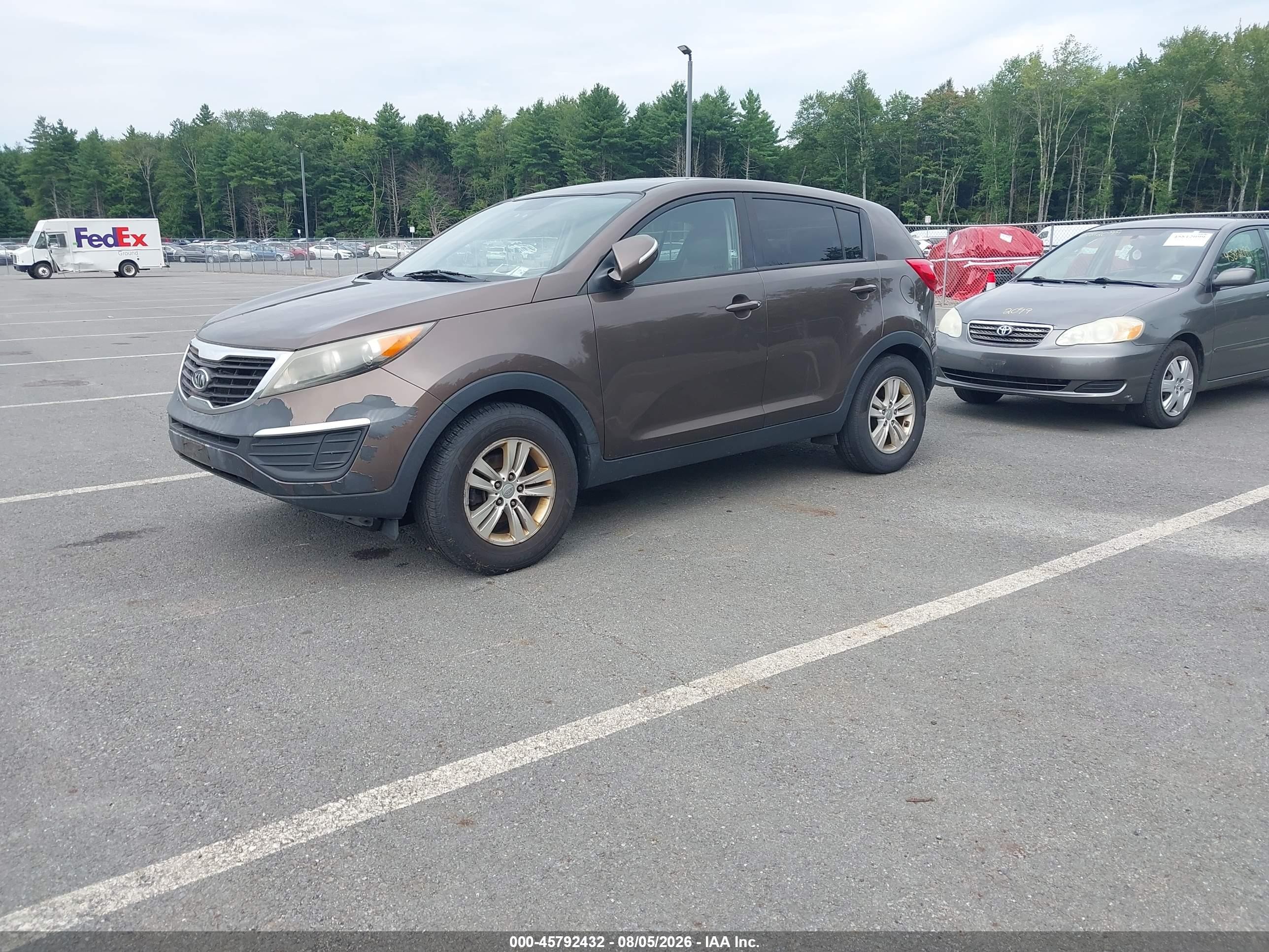 2011 Kia Sportage Lx Brown vin: KNDPB3A24B7060366