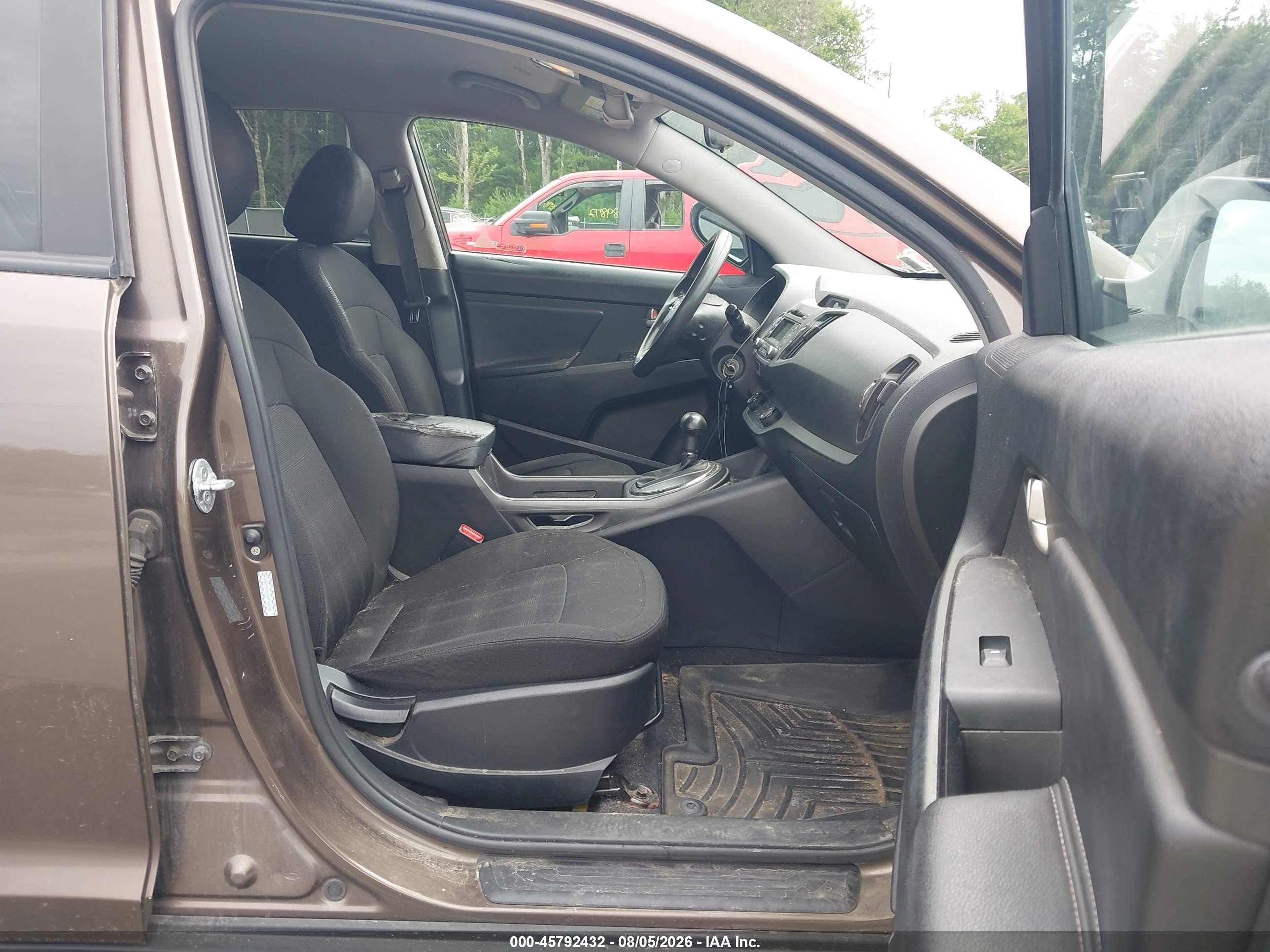 2011 Kia Sportage Lx Brown vin: KNDPB3A24B7060366