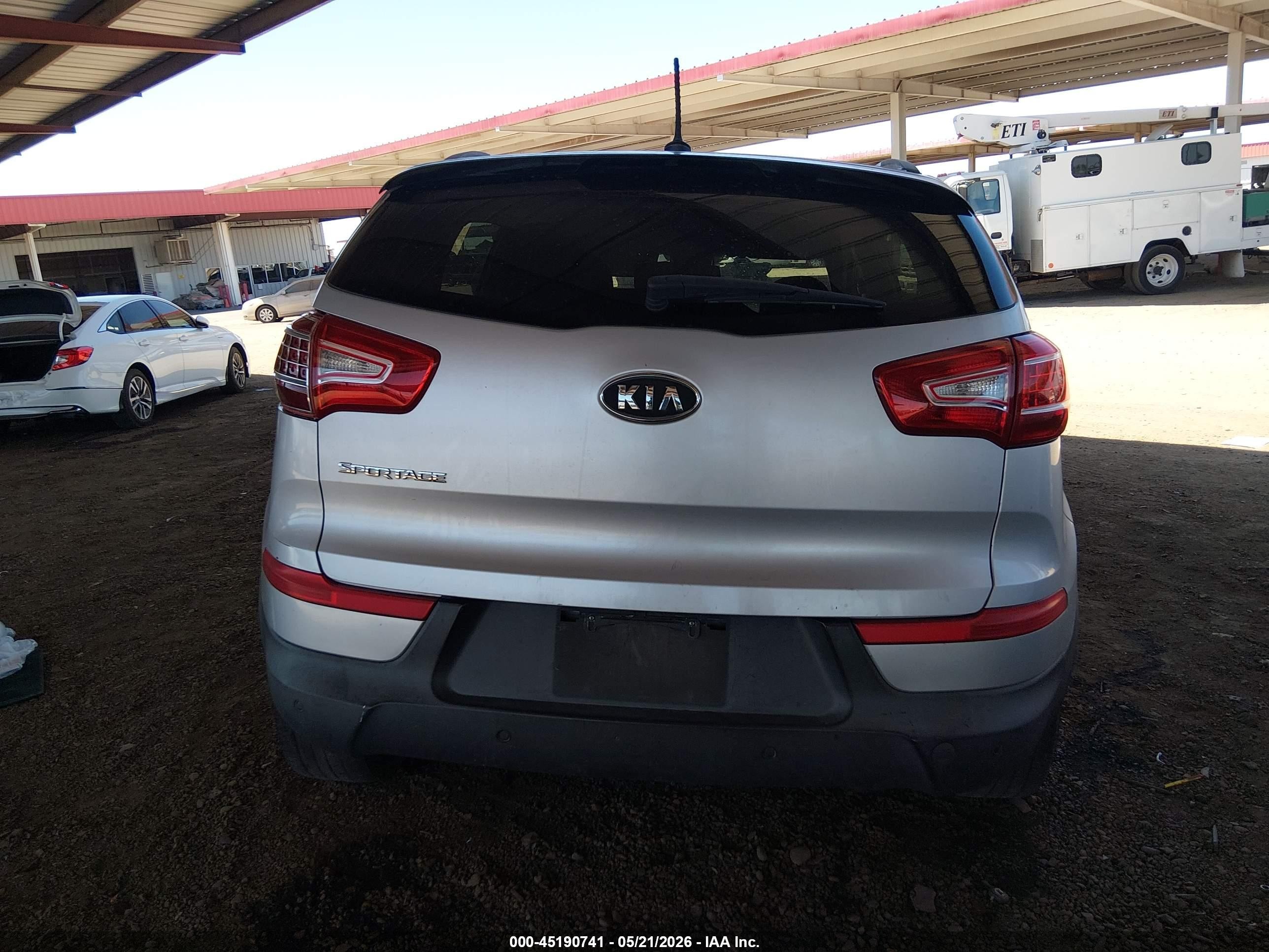 2012 Kia Sportage Lx Серебряный vin: KNDPB3A24C7185885