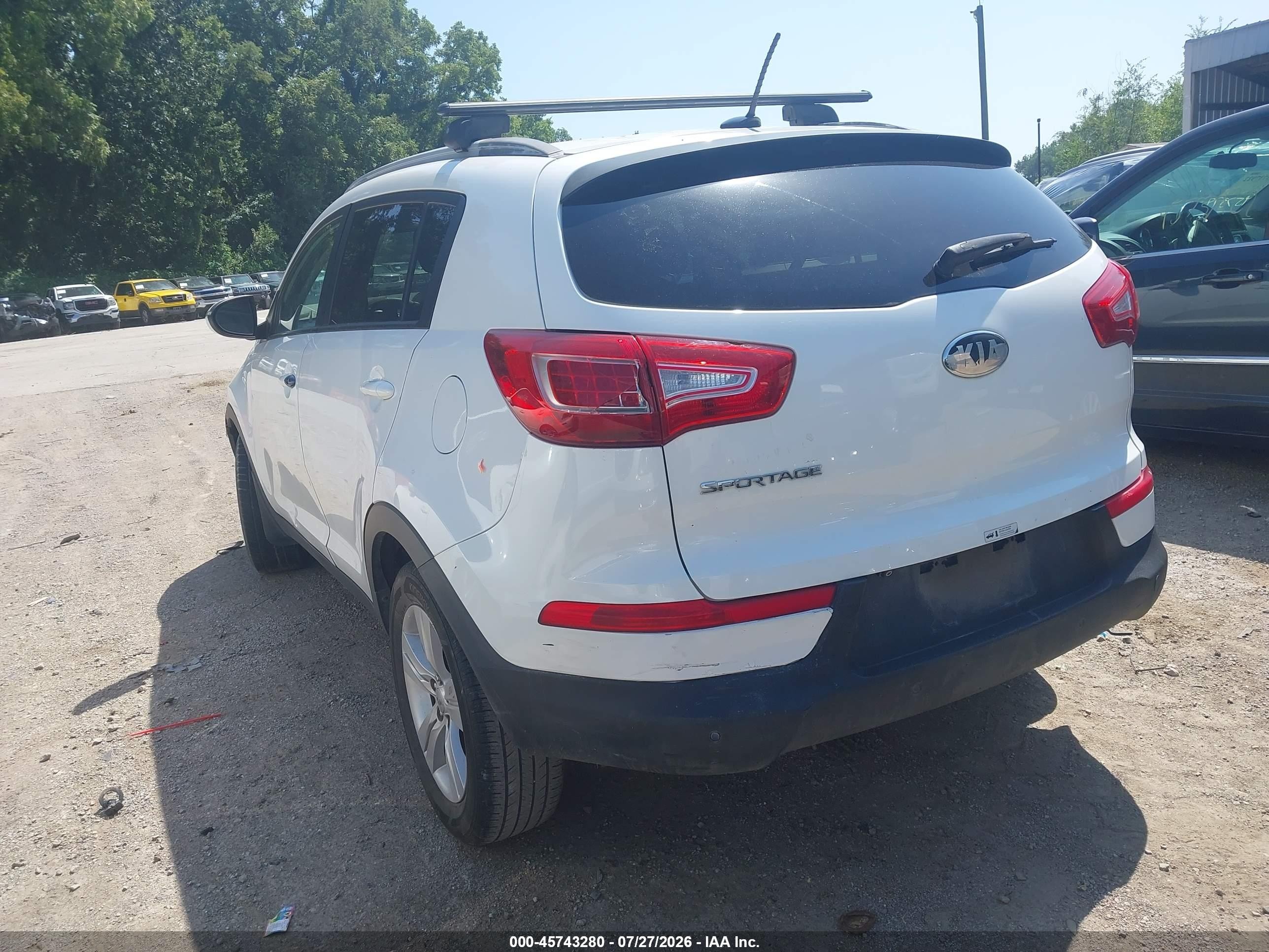 2013 Kia Sportage Lx White vin: KNDPB3A24D7516451