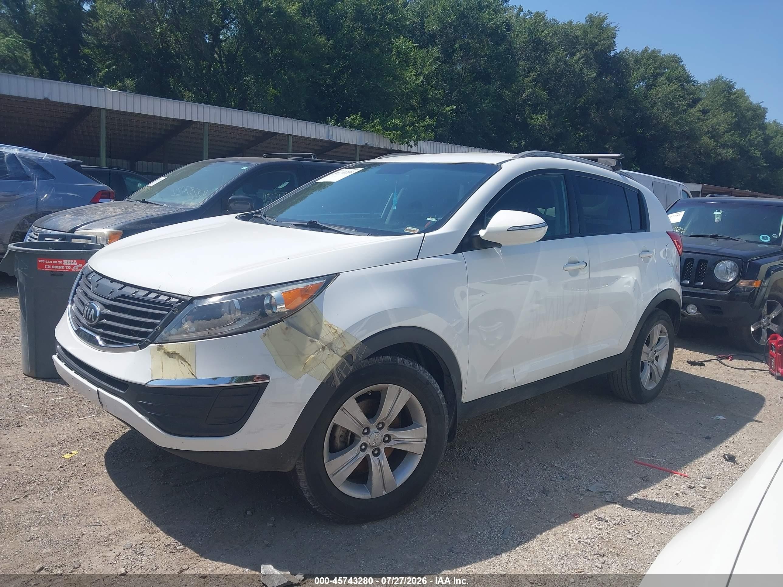 2013 Kia Sportage Lx White vin: KNDPB3A24D7516451