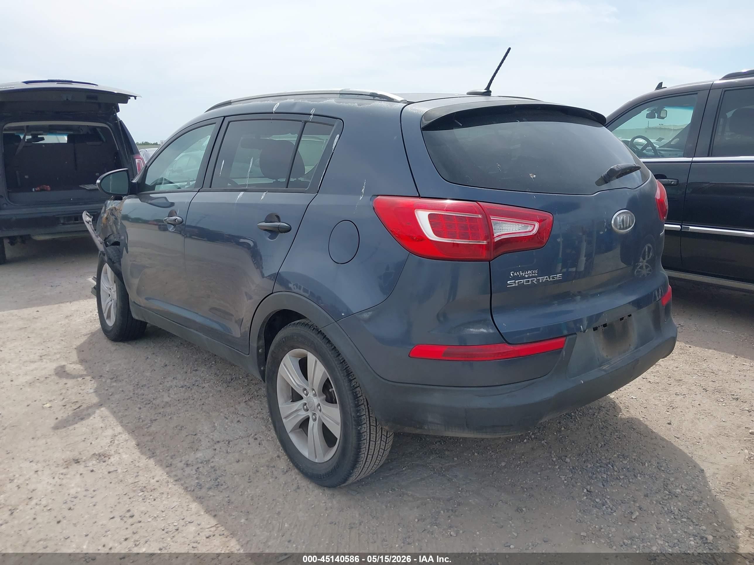 2011 Kia Sportage Lx Blue vin: KNDPB3A25B7030566