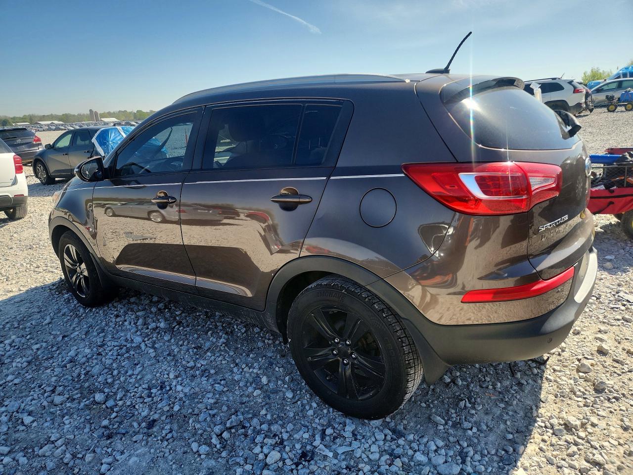 2011 Kia Sportage Lx Коричневый vin: KNDPB3A25B7093022