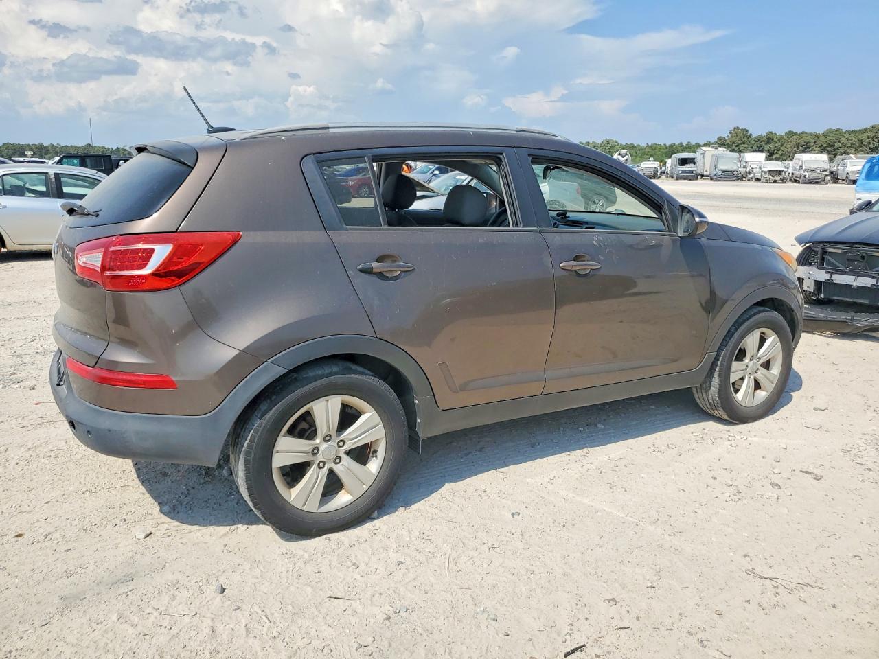 2013 Kia Sportage Lx Brown vin: KNDPB3A25D7352563