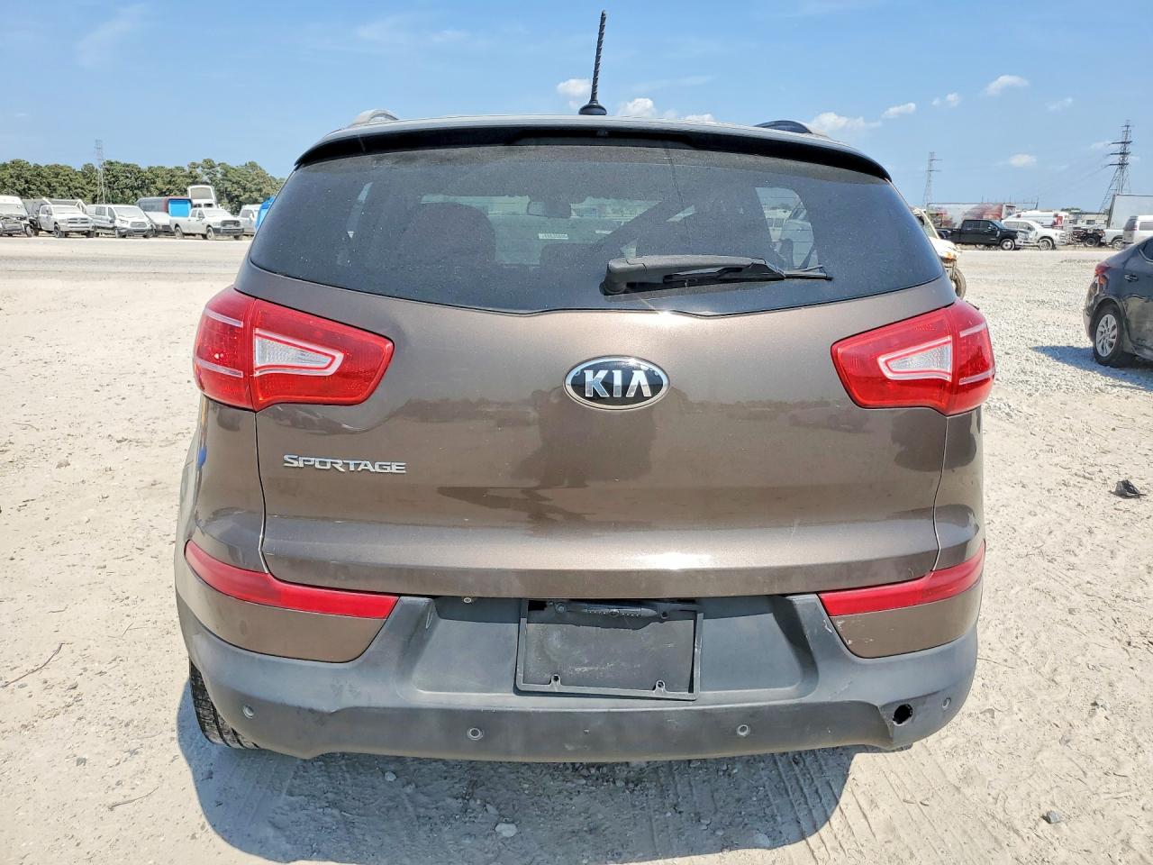 2013 Kia Sportage Lx Brown vin: KNDPB3A25D7352563