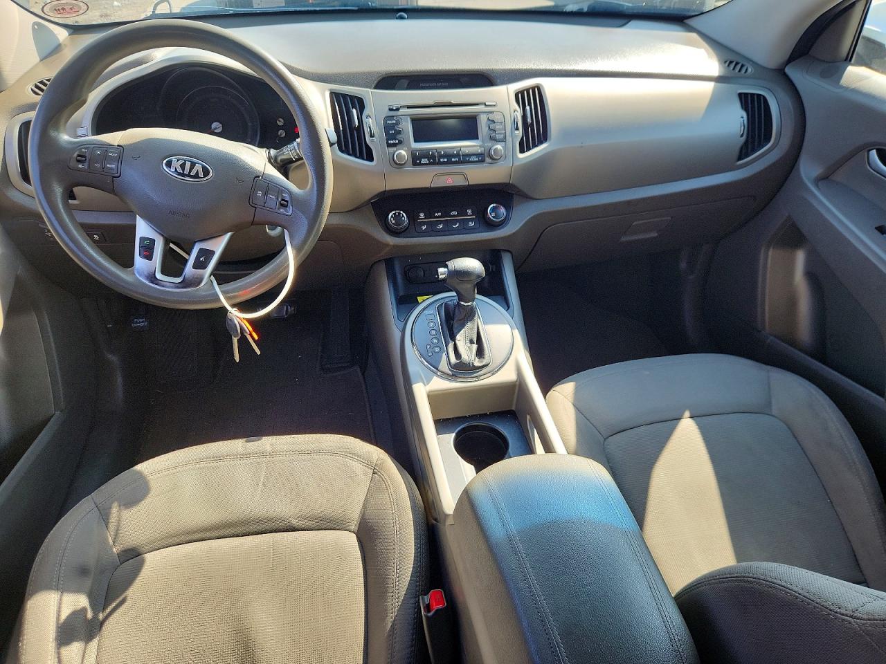 2013 Kia Sportage Lx White vin: KNDPB3A25D7440755