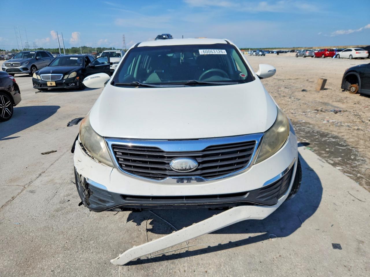 2013 Kia Sportage Lx White vin: KNDPB3A25D7440755