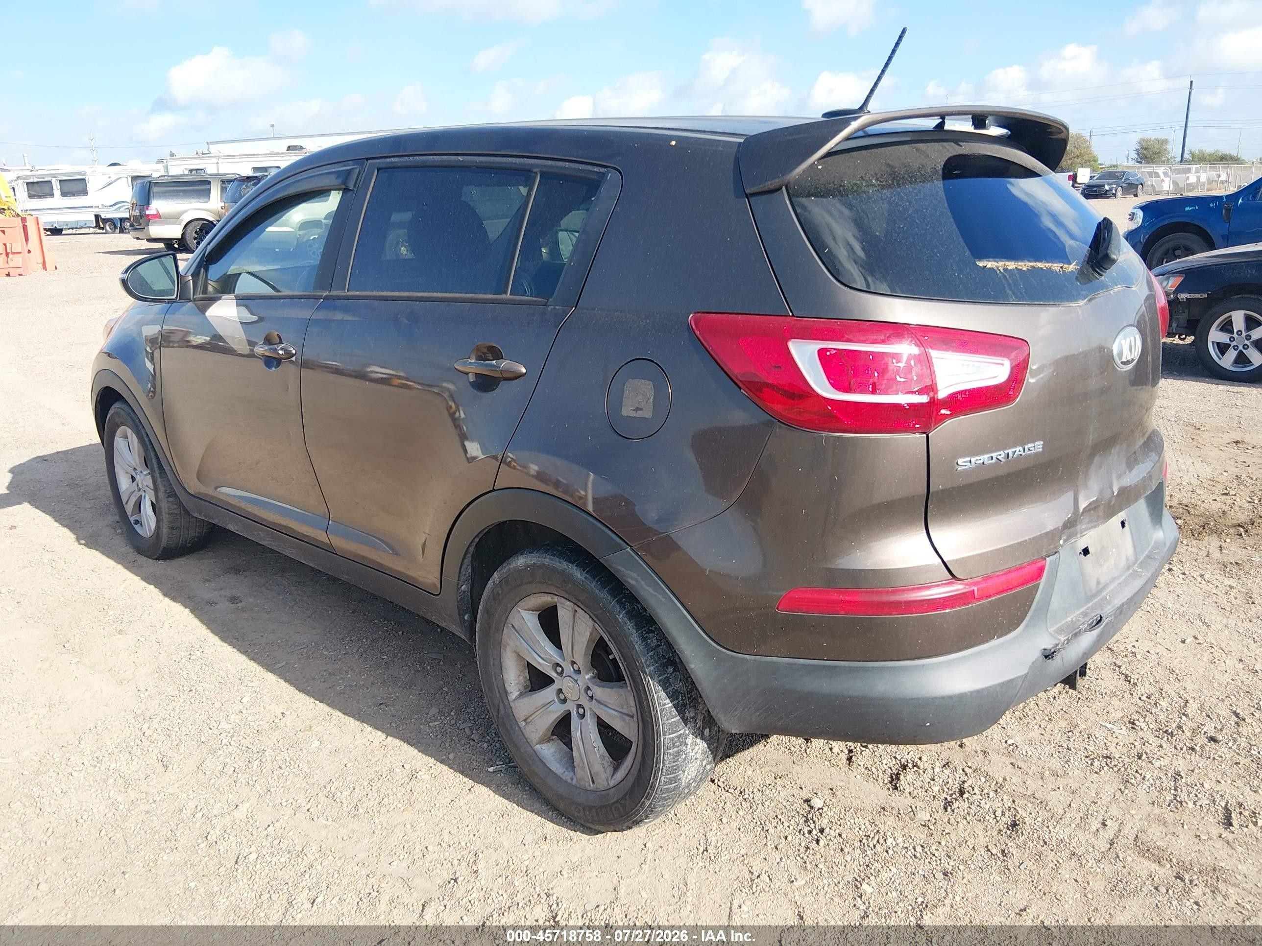 2013 Kia Sportage Lx Серый vin: KNDPB3A25D7503417