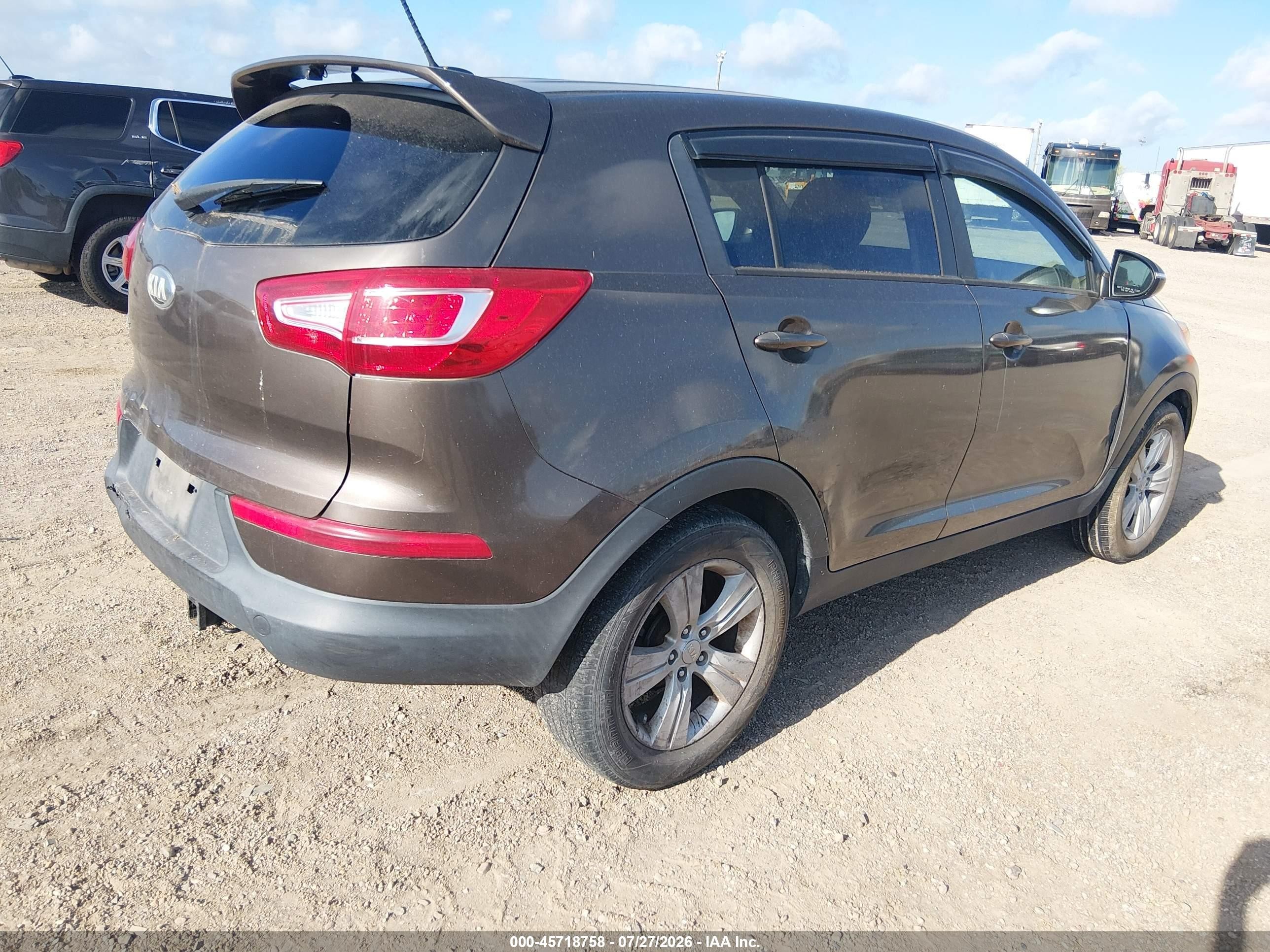 2013 Kia Sportage Lx Серый vin: KNDPB3A25D7503417