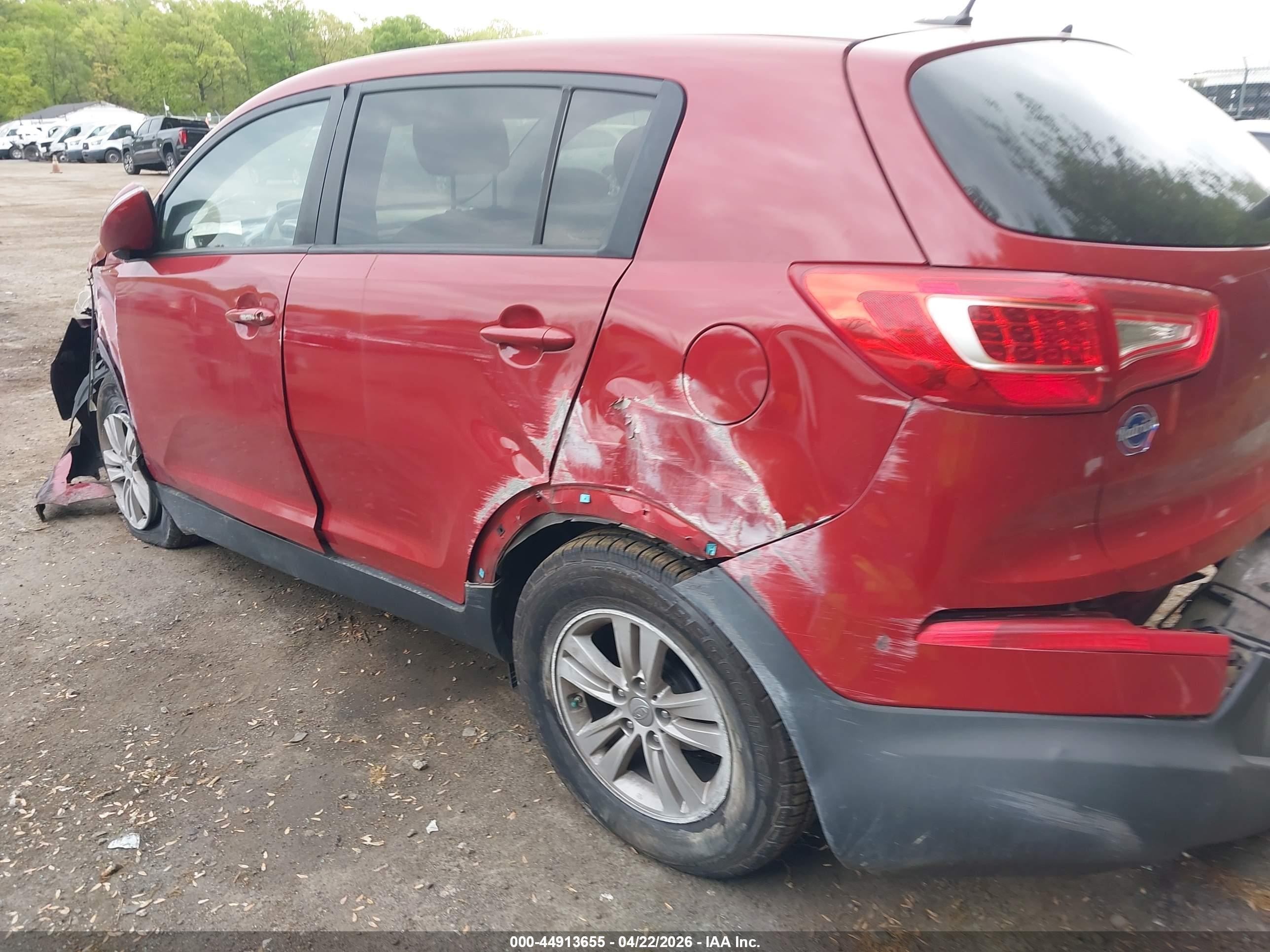 2011 Kia Sportage Lx Красный vin: KNDPB3A26B7080232