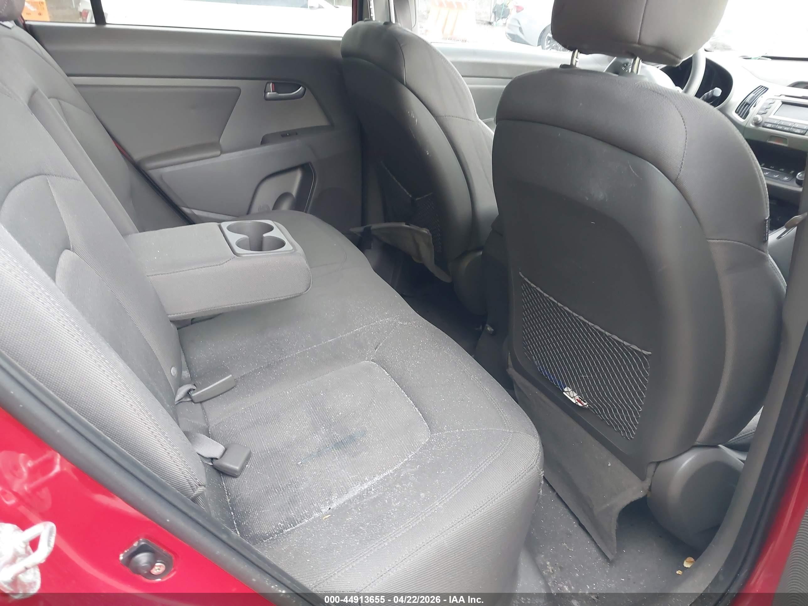 2011 Kia Sportage Lx Красный vin: KNDPB3A26B7080232