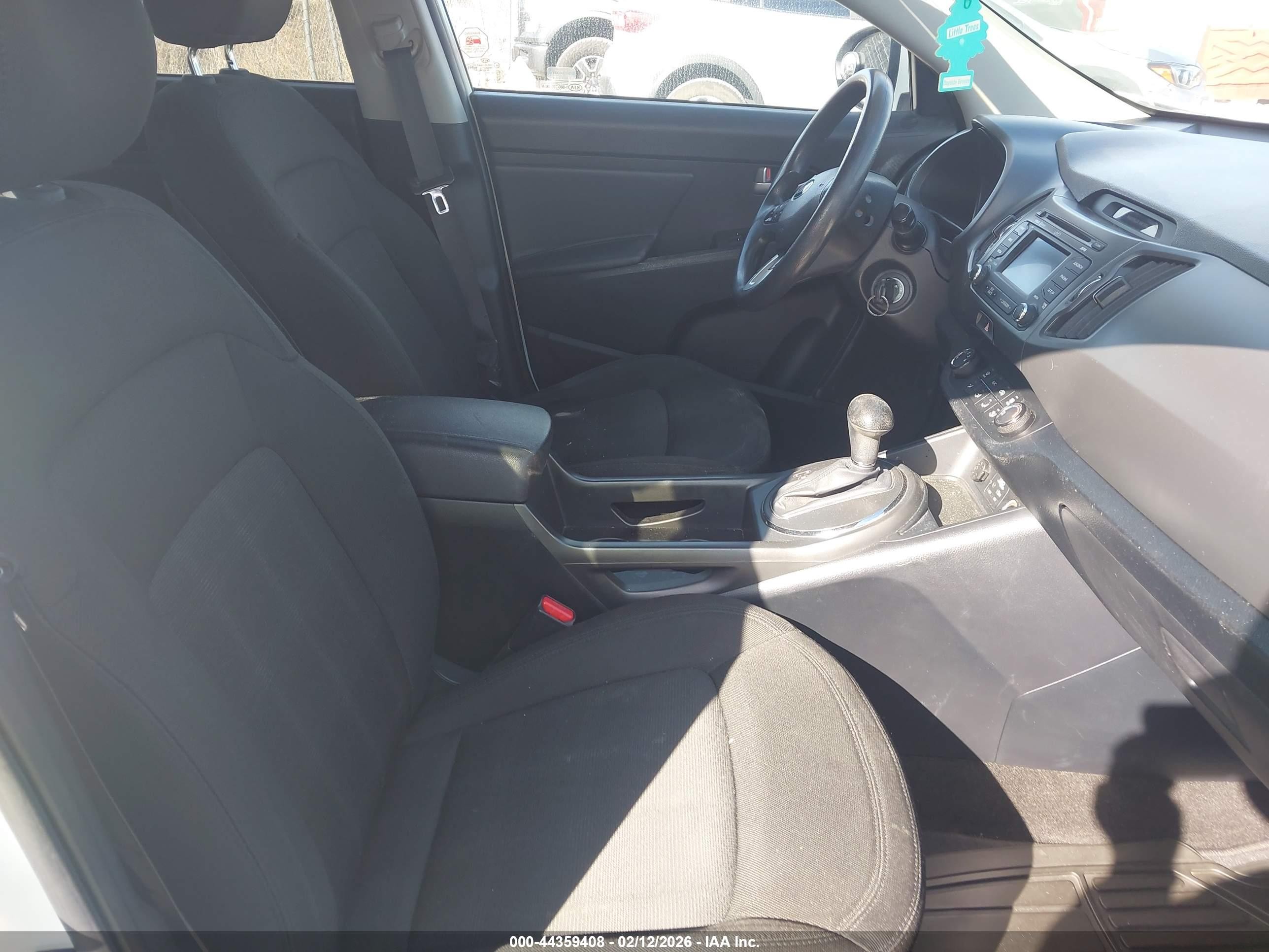 2013 Kia Sportage Lx White vin: KNDPB3A26D7497160