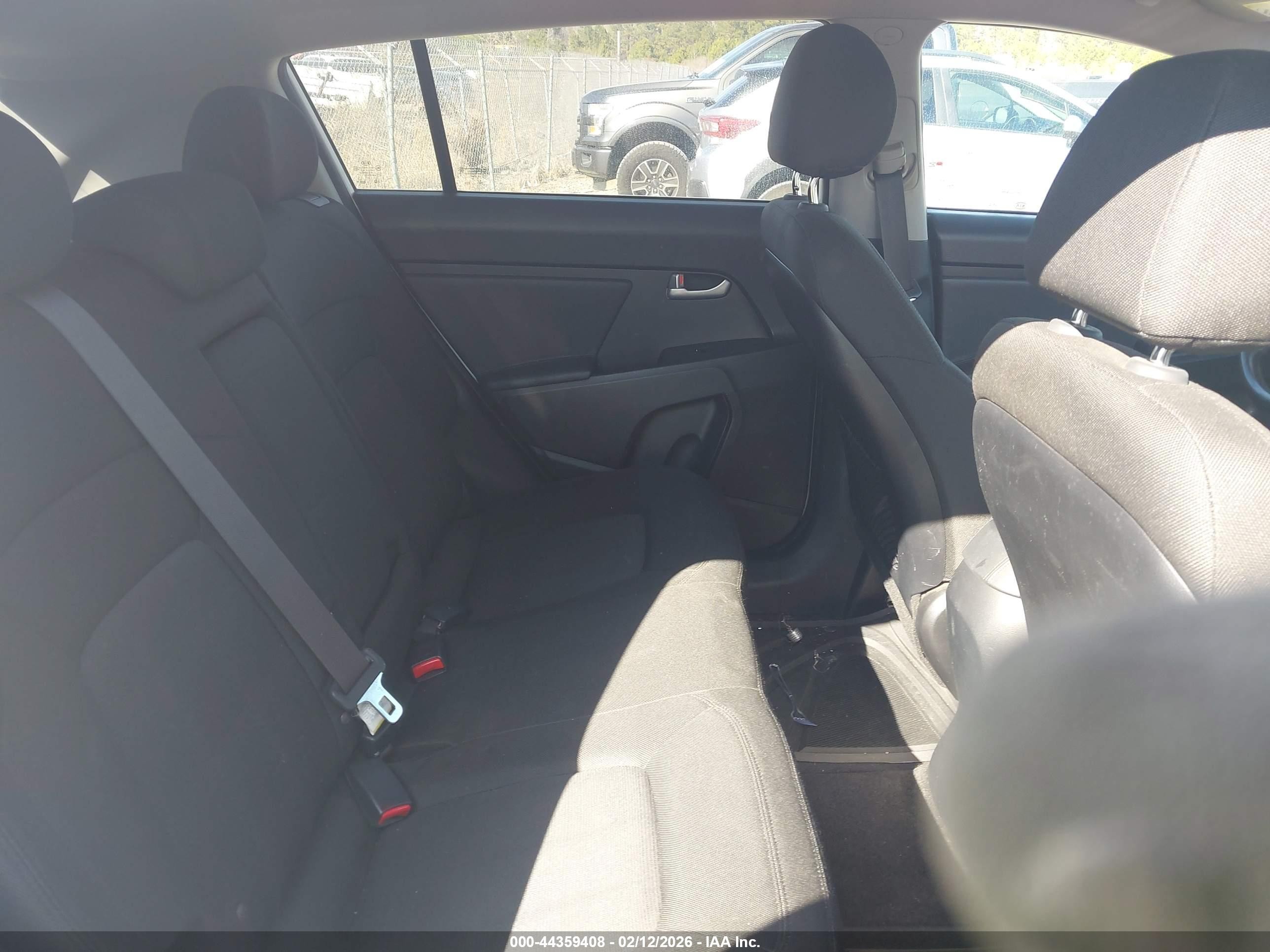 2013 Kia Sportage Lx White vin: KNDPB3A26D7497160