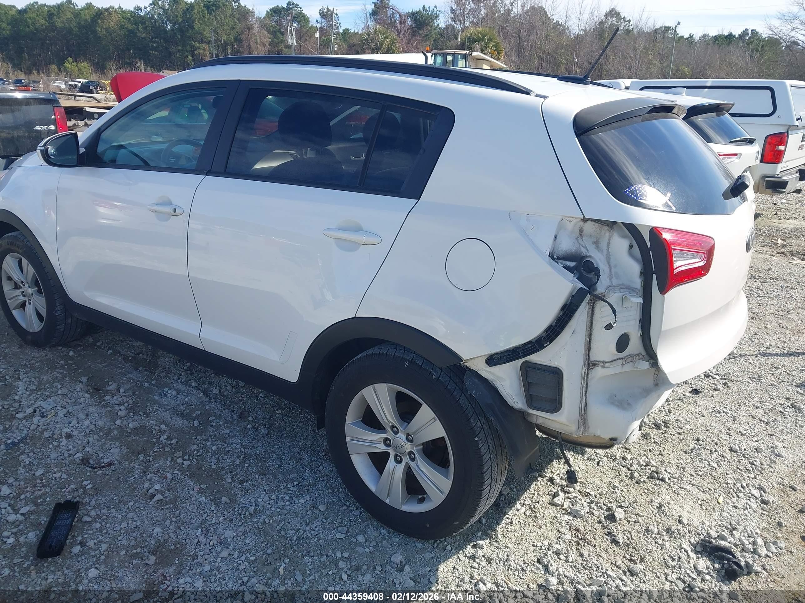2013 Kia Sportage Lx White vin: KNDPB3A26D7497160