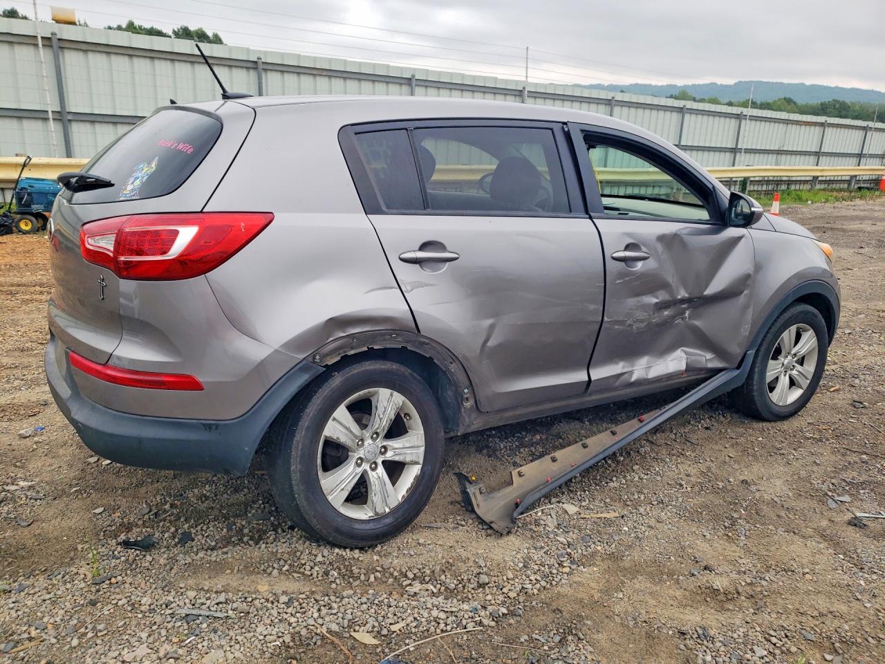 2013 Kia Sportage Lx Gray vin: KNDPB3A26D7517908