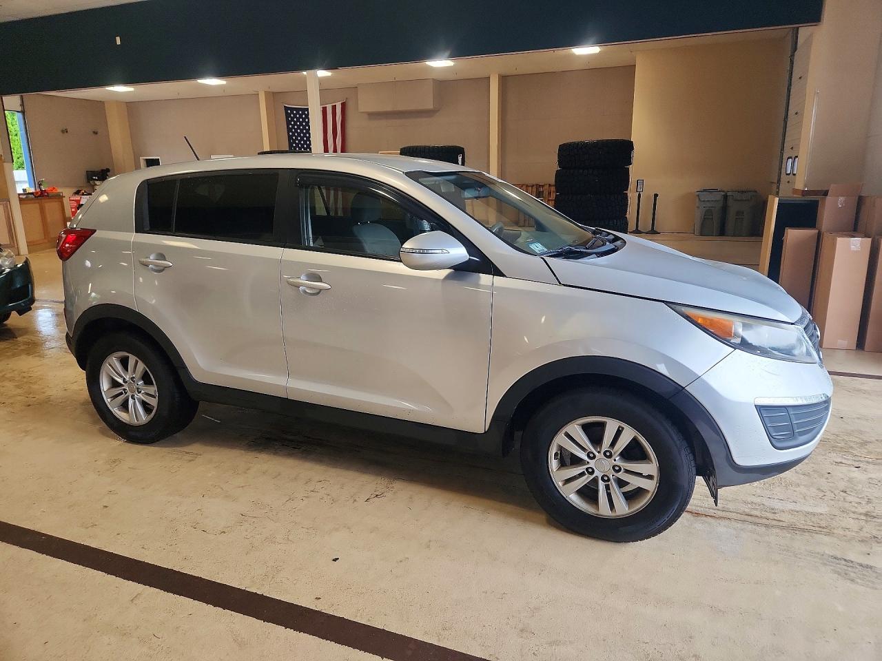 2011 Kia Sportage Lx Silver vin: KNDPB3A27B7095161