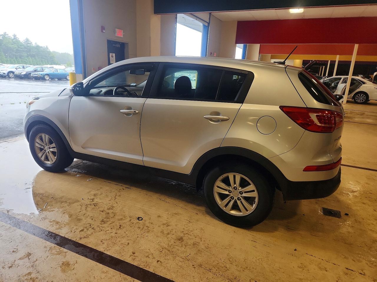 2011 Kia Sportage Lx Silver vin: KNDPB3A27B7095161
