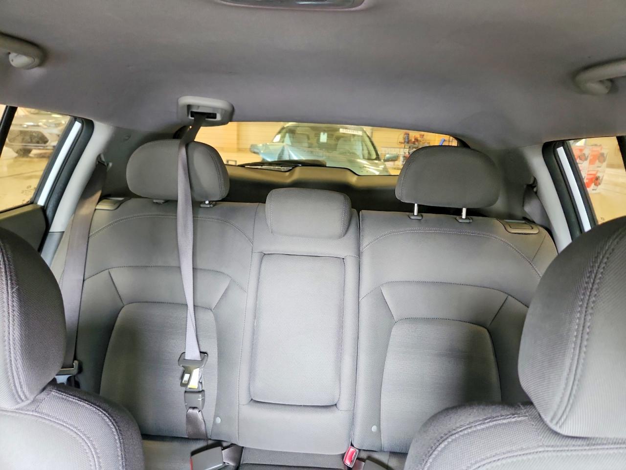 2011 Kia Sportage Lx Silver vin: KNDPB3A27B7095161