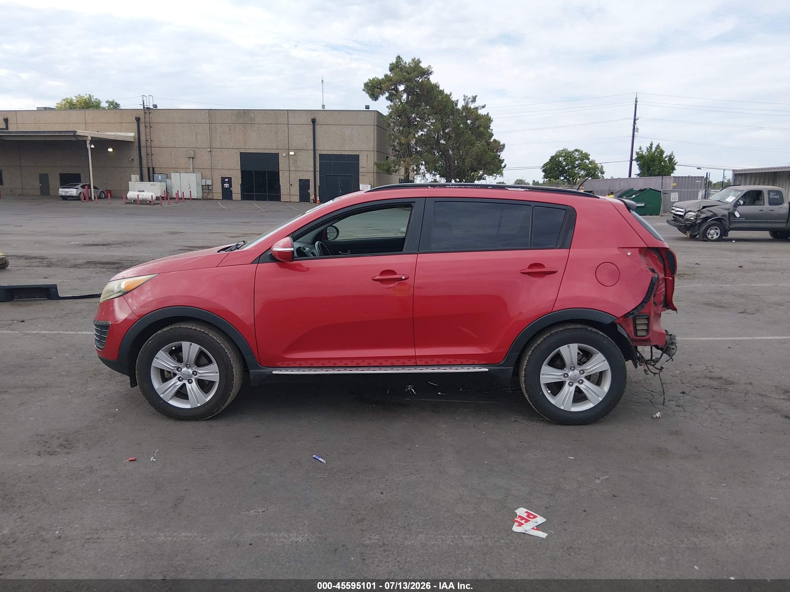 2013 Kia Sportage Lx Red vin: KNDPB3A27D7413606