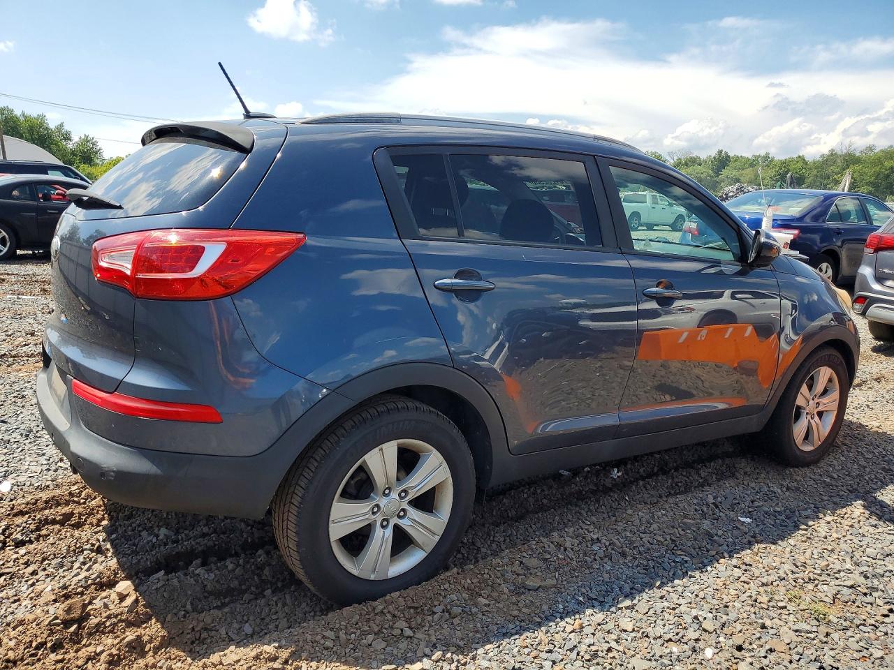 2013 Kia Sportage Lx Серый vin: KNDPB3A27D7429529