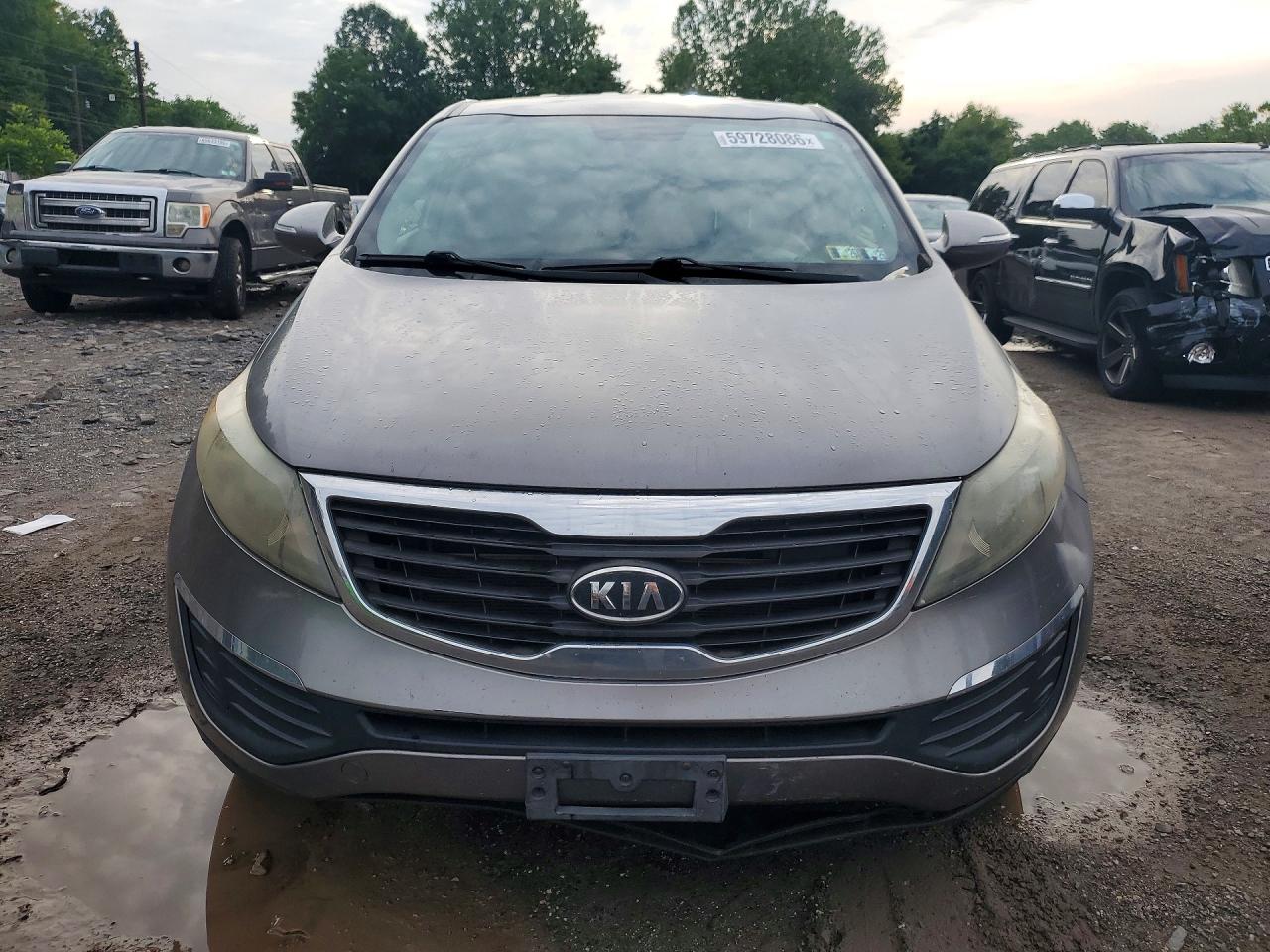 2011 Kia Sportage Lx Серый vin: KNDPB3A28B7012949