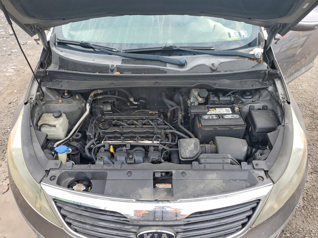 2011 Kia Sportage Lx Серый vin: KNDPB3A28B7012949