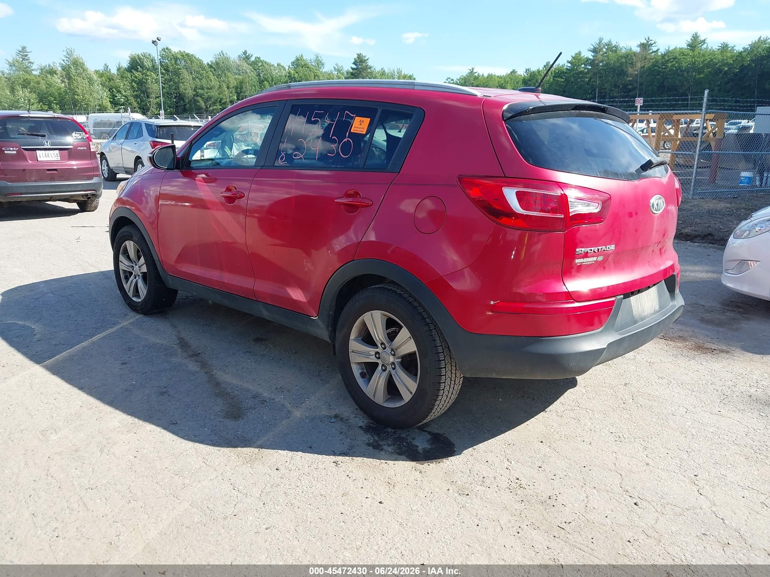 2011 Kia Sportage Lx Красный vin: KNDPB3A28B7031629