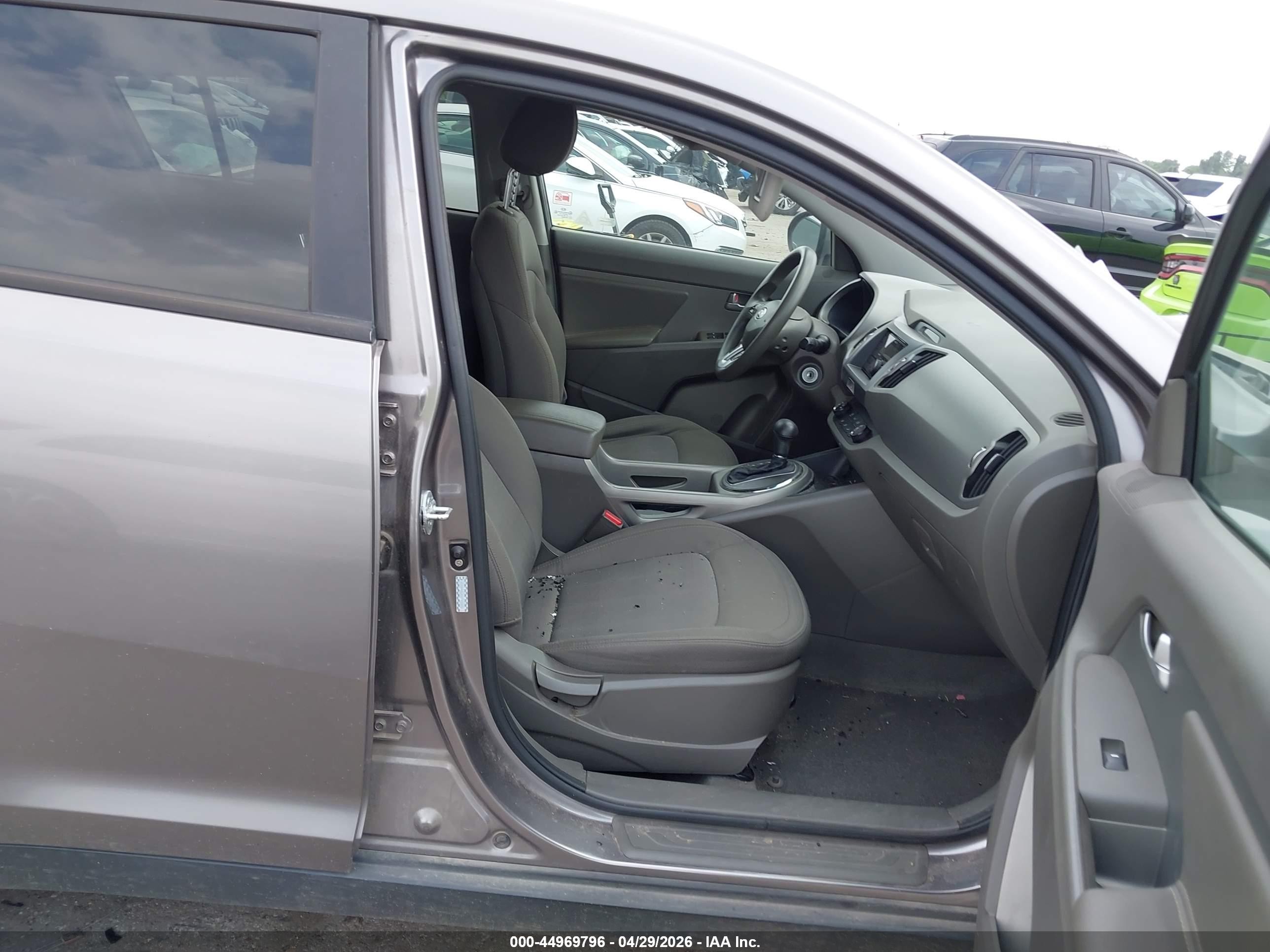 2012 Kia Sportage Lx Gray vin: KNDPB3A28C7329406