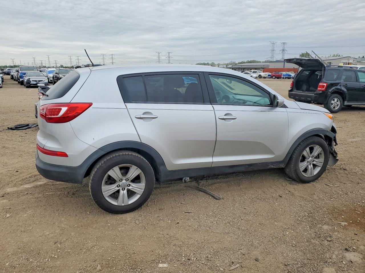 2013 Kia Sportage Lx Серебряный vin: KNDPB3A28D7505601