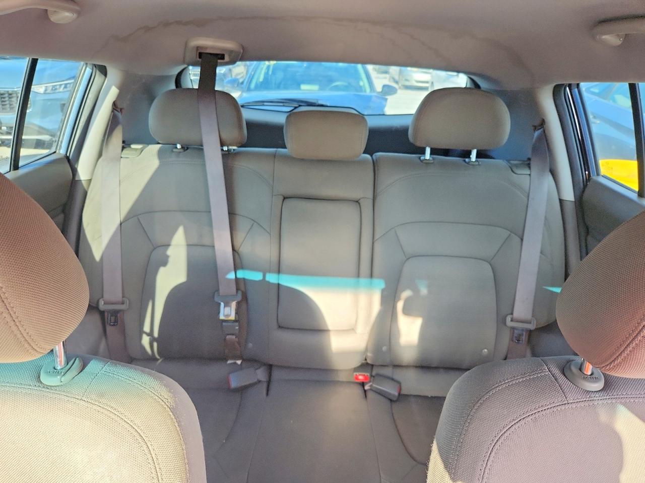 2011 Kia Sportage Lx Blue vin: KNDPB3A29B7018663