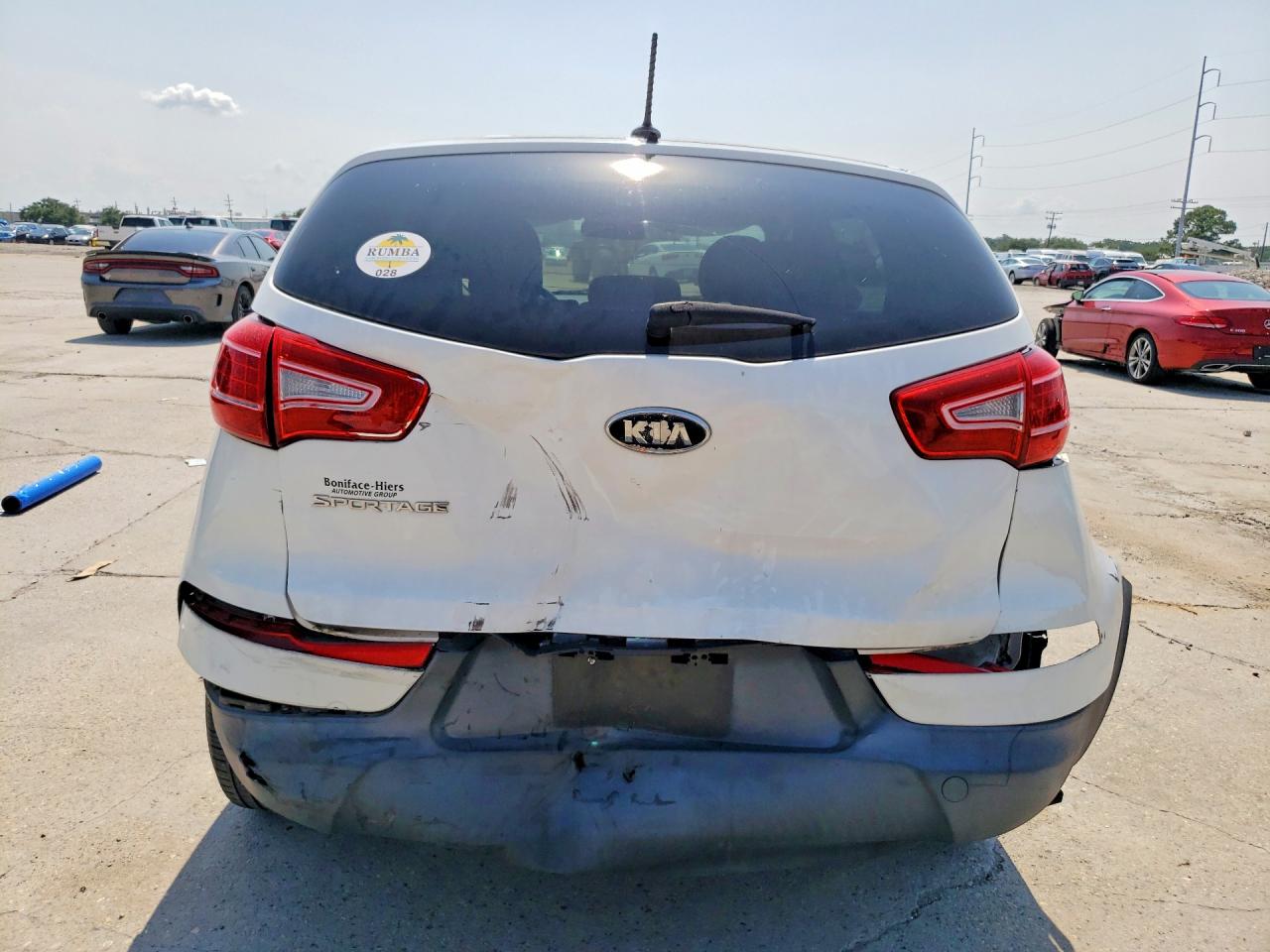 2011 Kia Sportage Lx White vin: KNDPB3A29B7022082