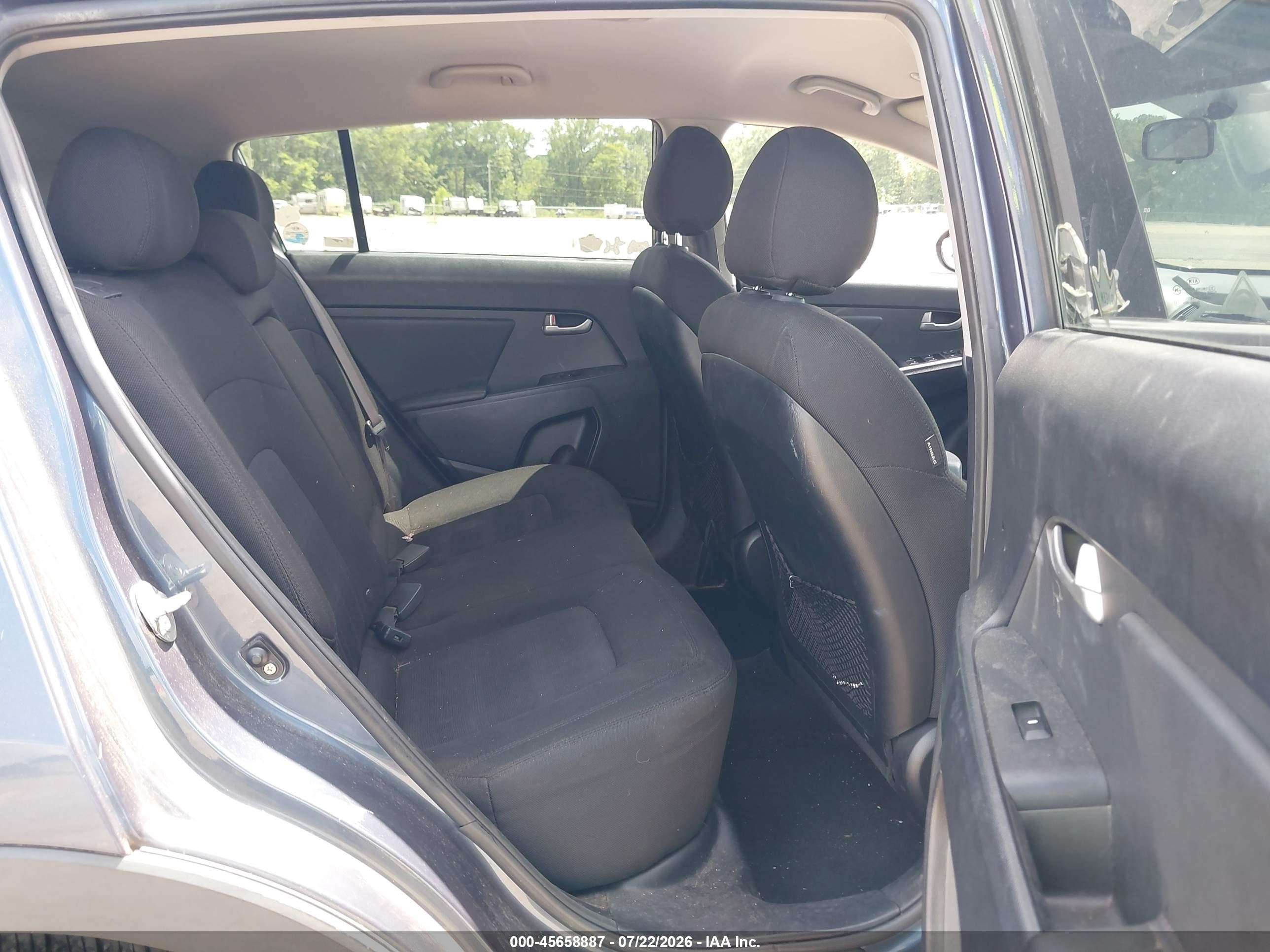 2011 Kia Sportage Lx Blue vin: KNDPB3A29B7088759