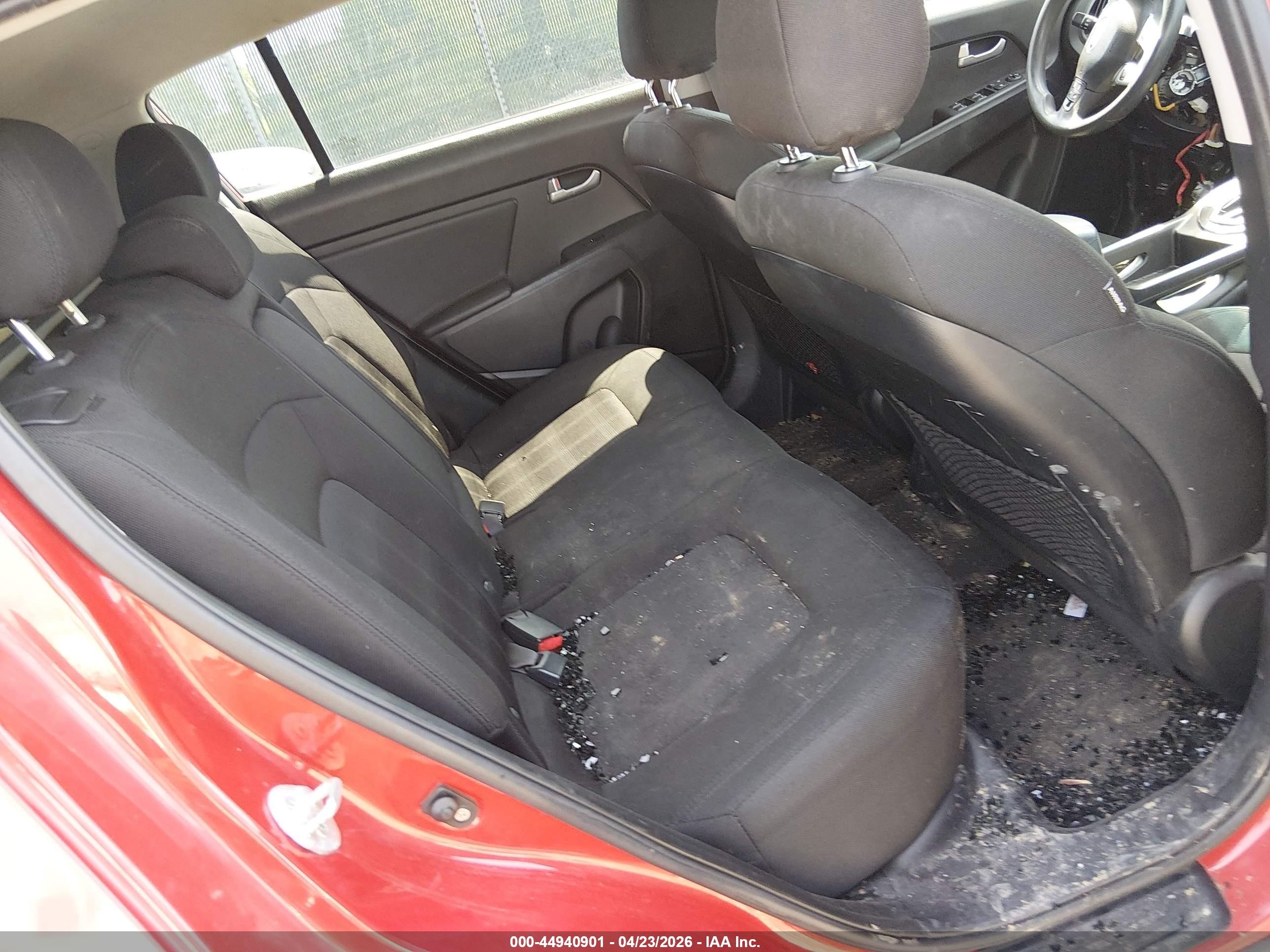 2011 Kia Sportage Lx Red vin: KNDPB3A29B7092536