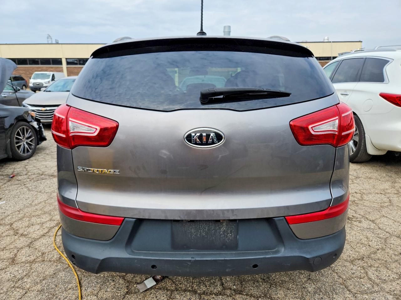 2011 Kia Sportage Lx Gray vin: KNDPB3A2XB7054619