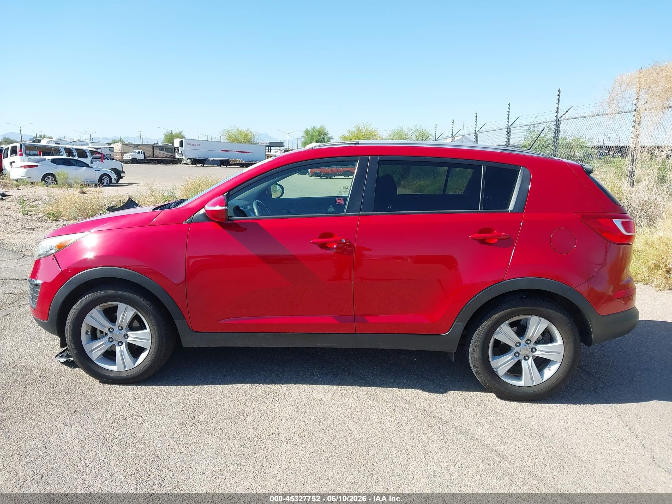 2011 Kia Sportage Lx Red vin: KNDPB3A2XB7078046