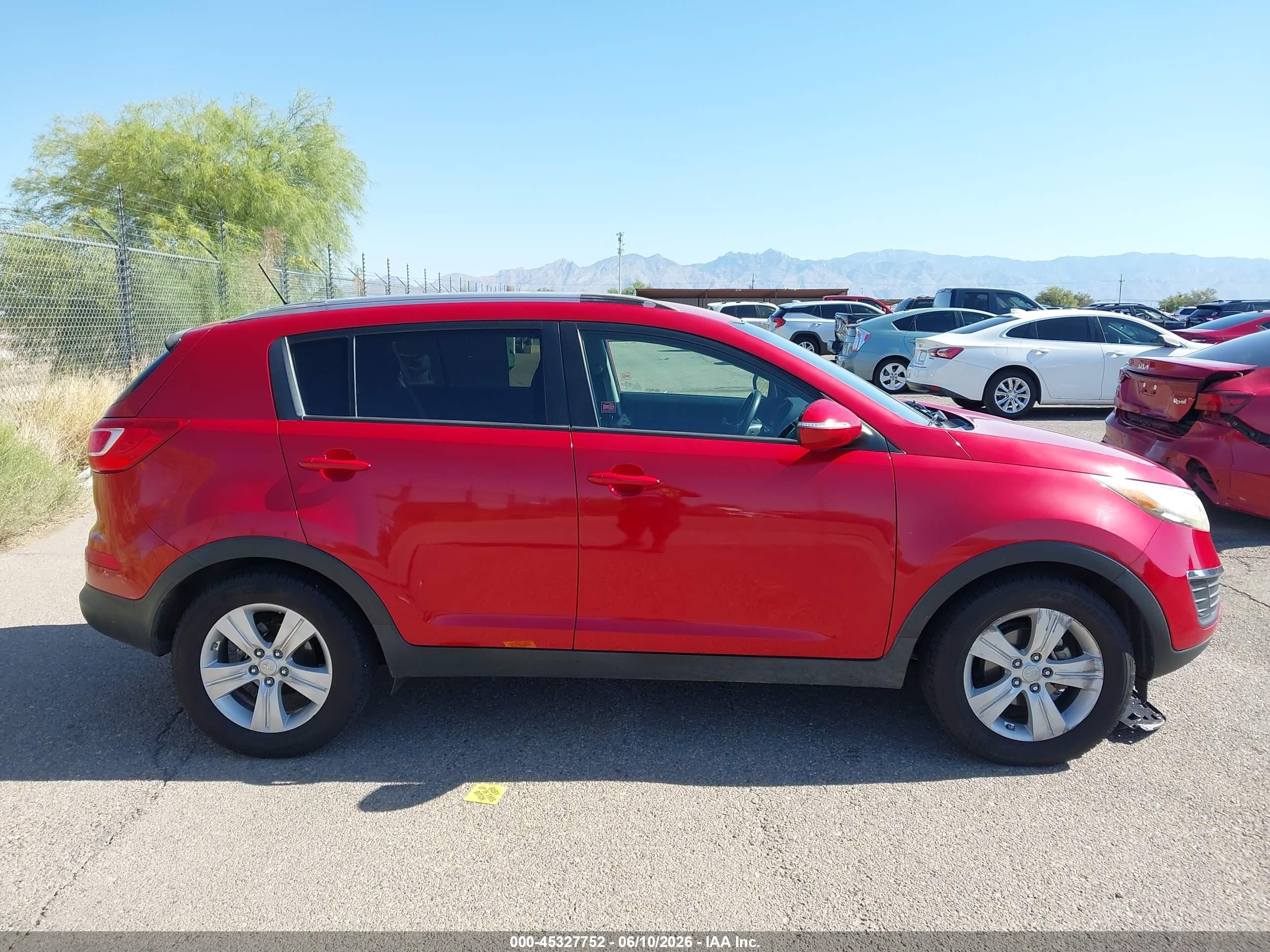 2011 Kia Sportage Lx Red vin: KNDPB3A2XB7078046